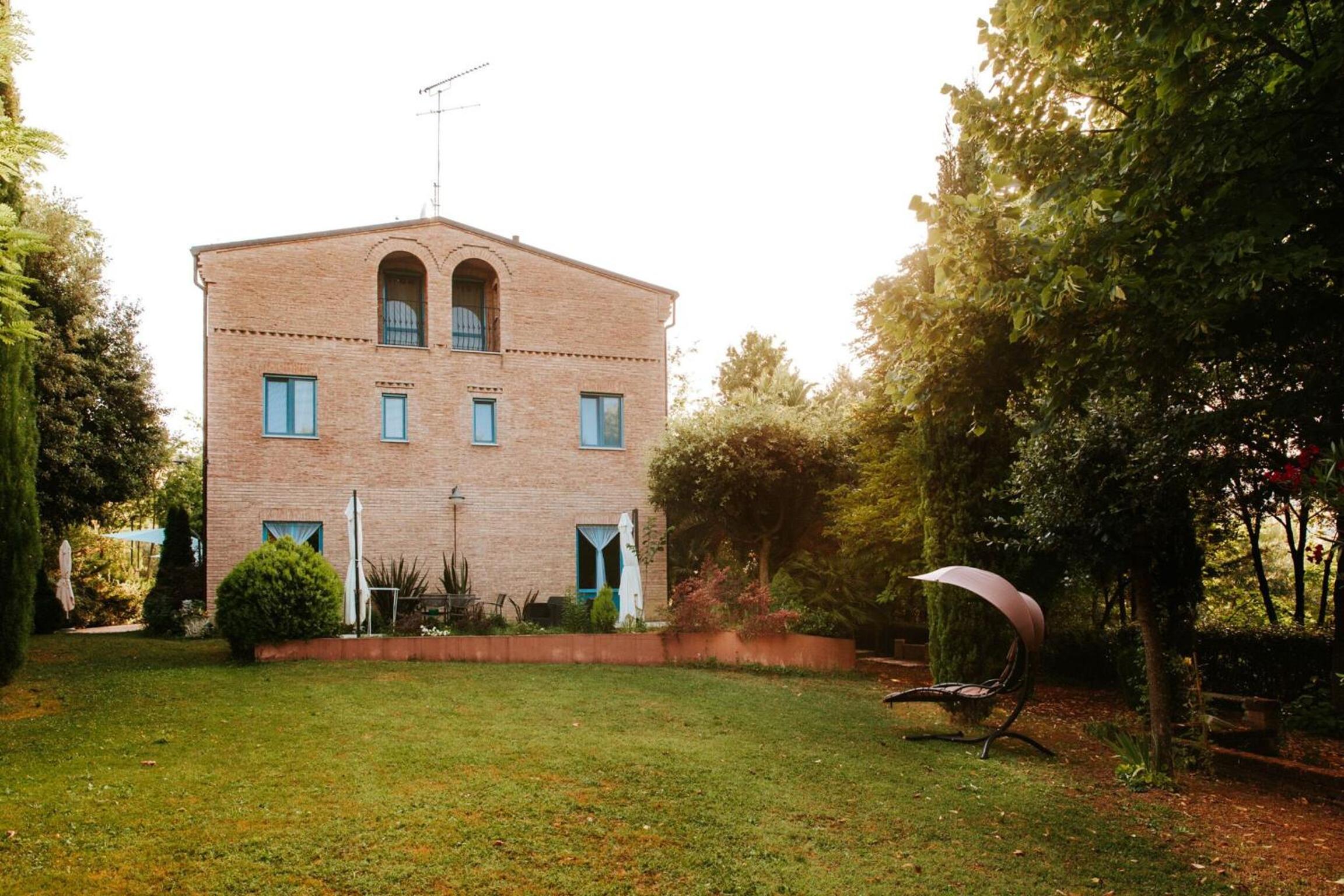 Italian Experience-Villa Millefiori view 4