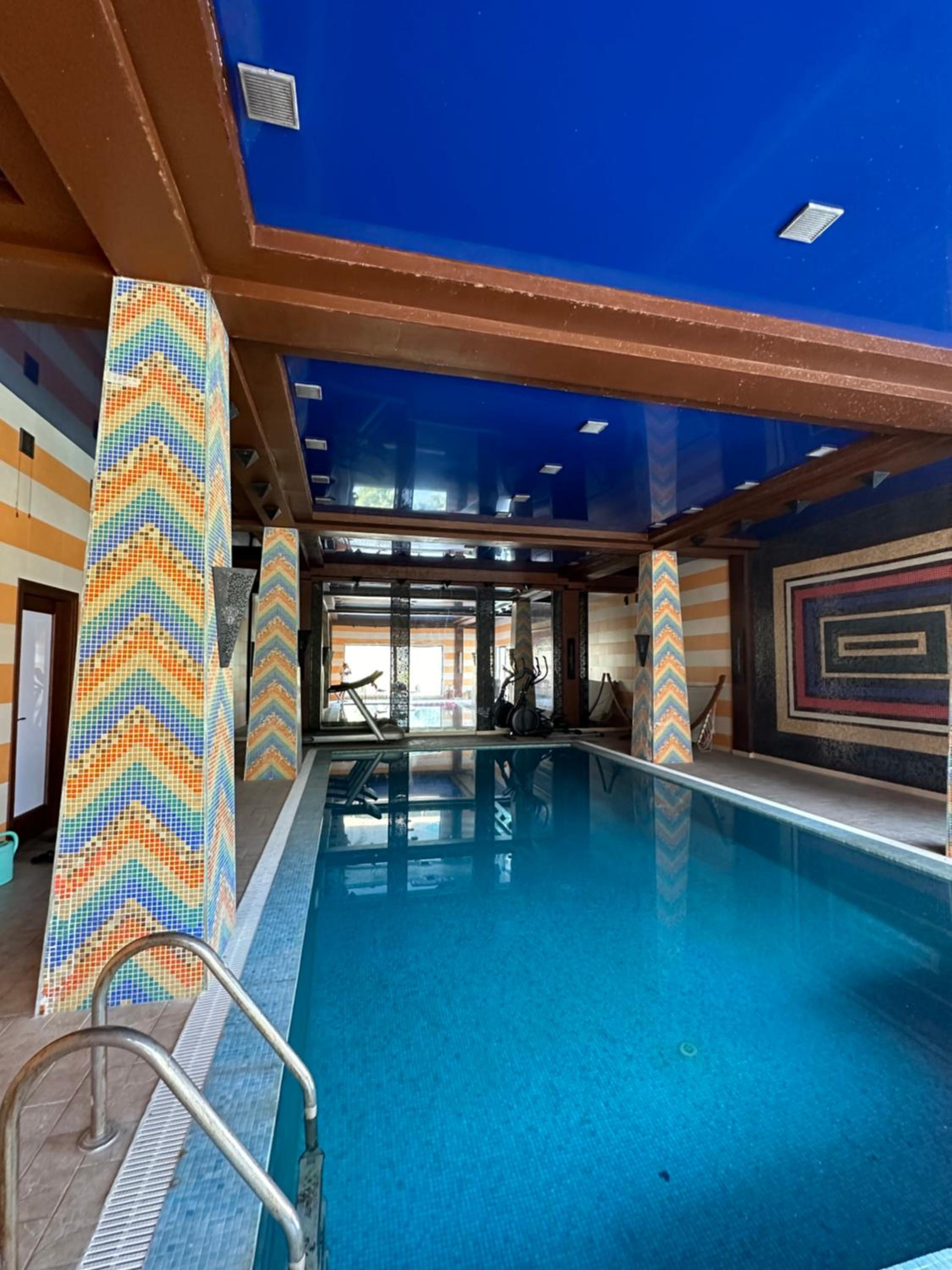 Mardakan White Villa