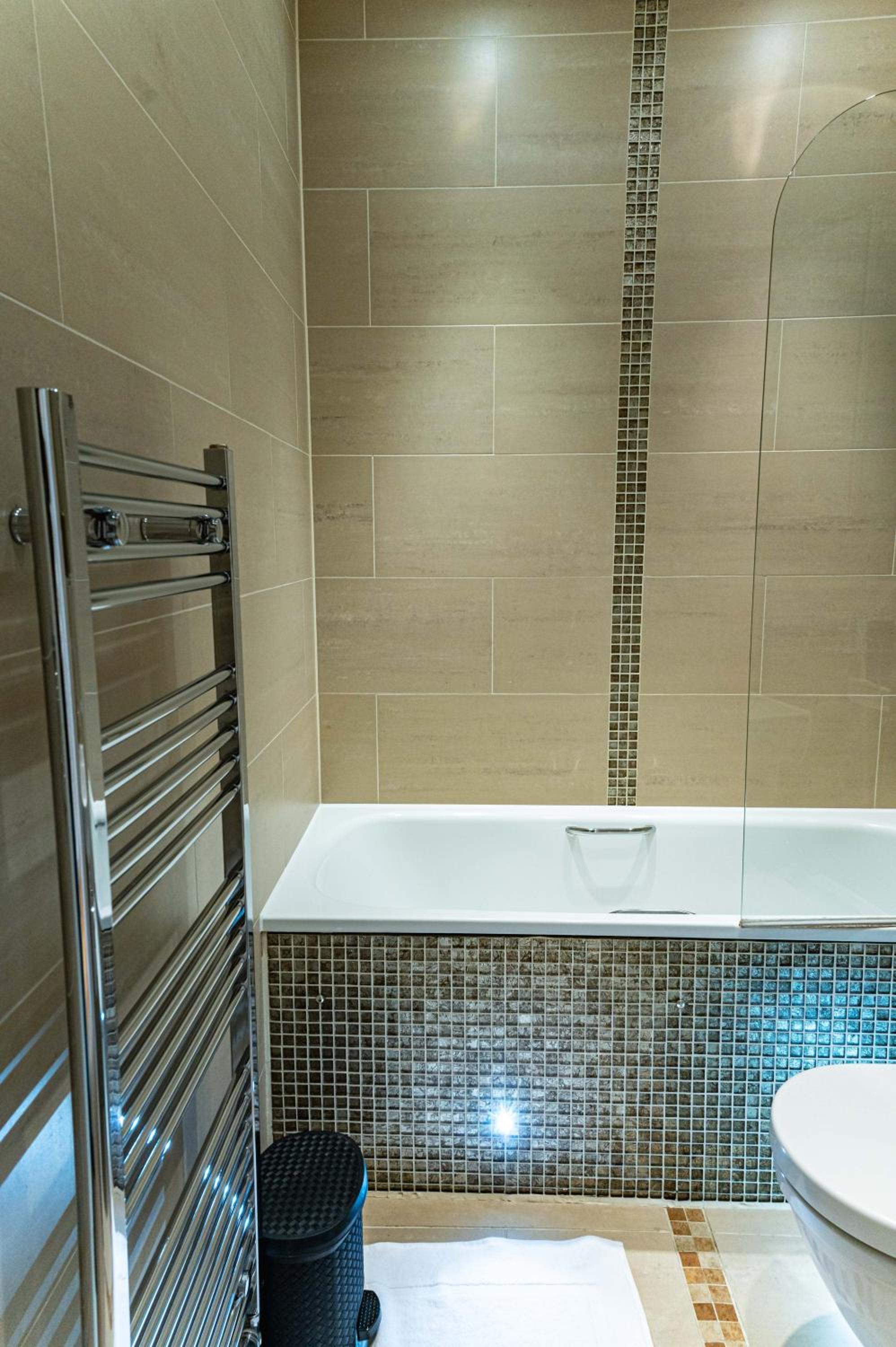 Premium 3BR-3BA in Prestigious Bloomsbury