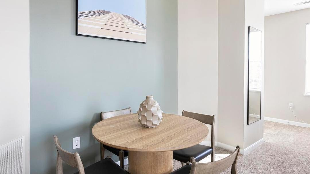 Landing at The Green - 2 Bedrooms in South Columbus view 4