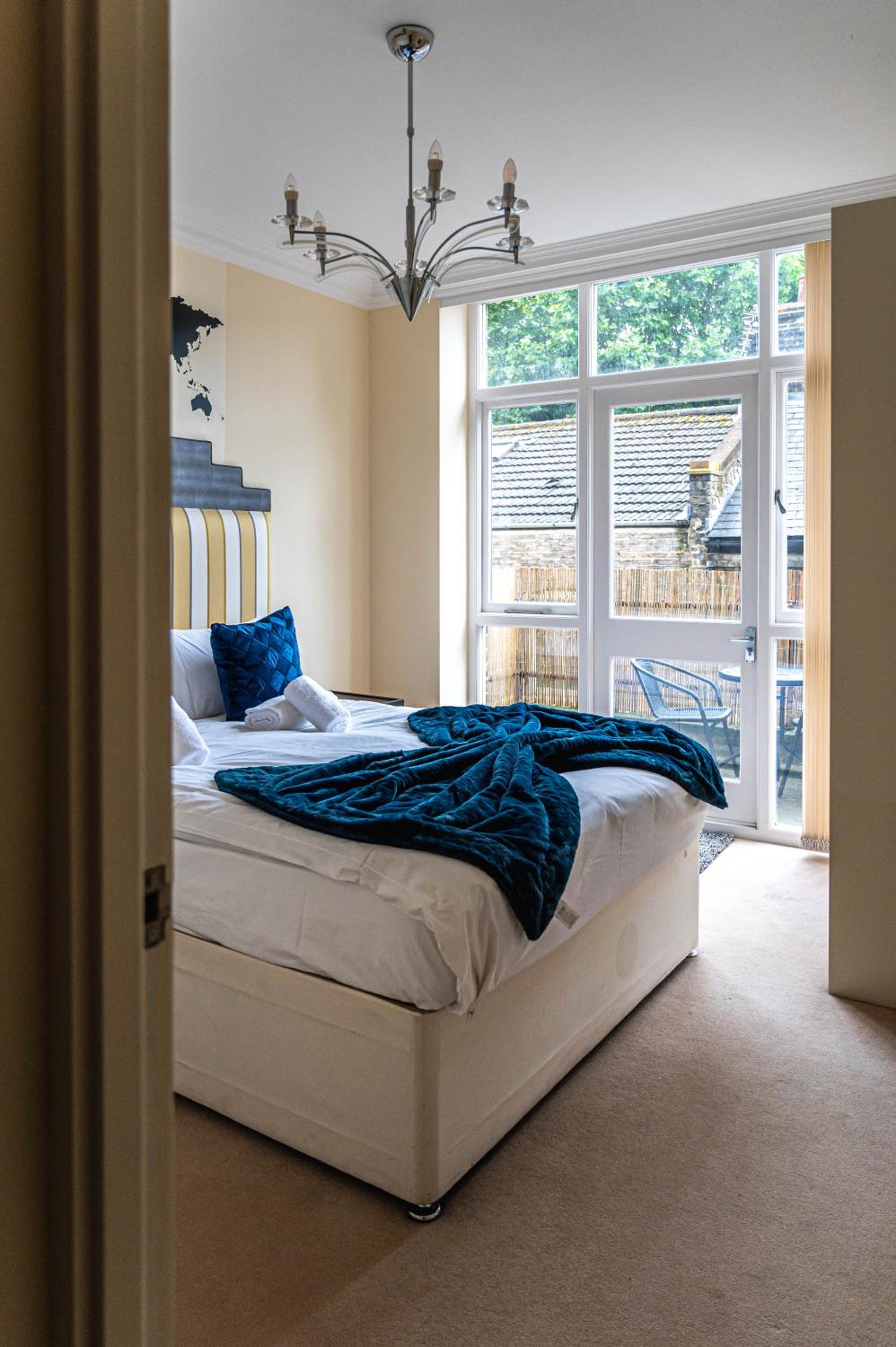 Premium 3BR-3BA in Prestigious Bloomsbury