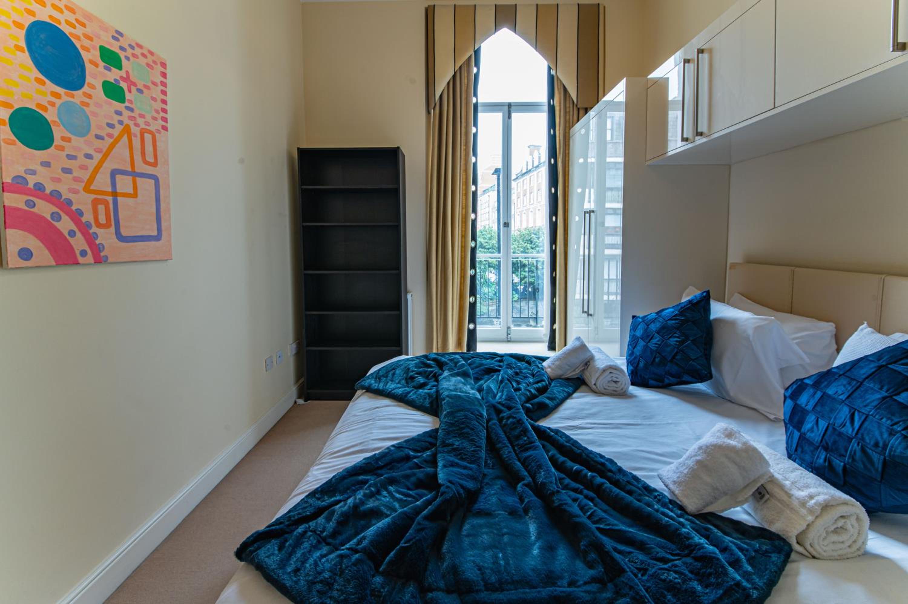 Premium 3BR-3BA in Prestigious Bloomsbury
