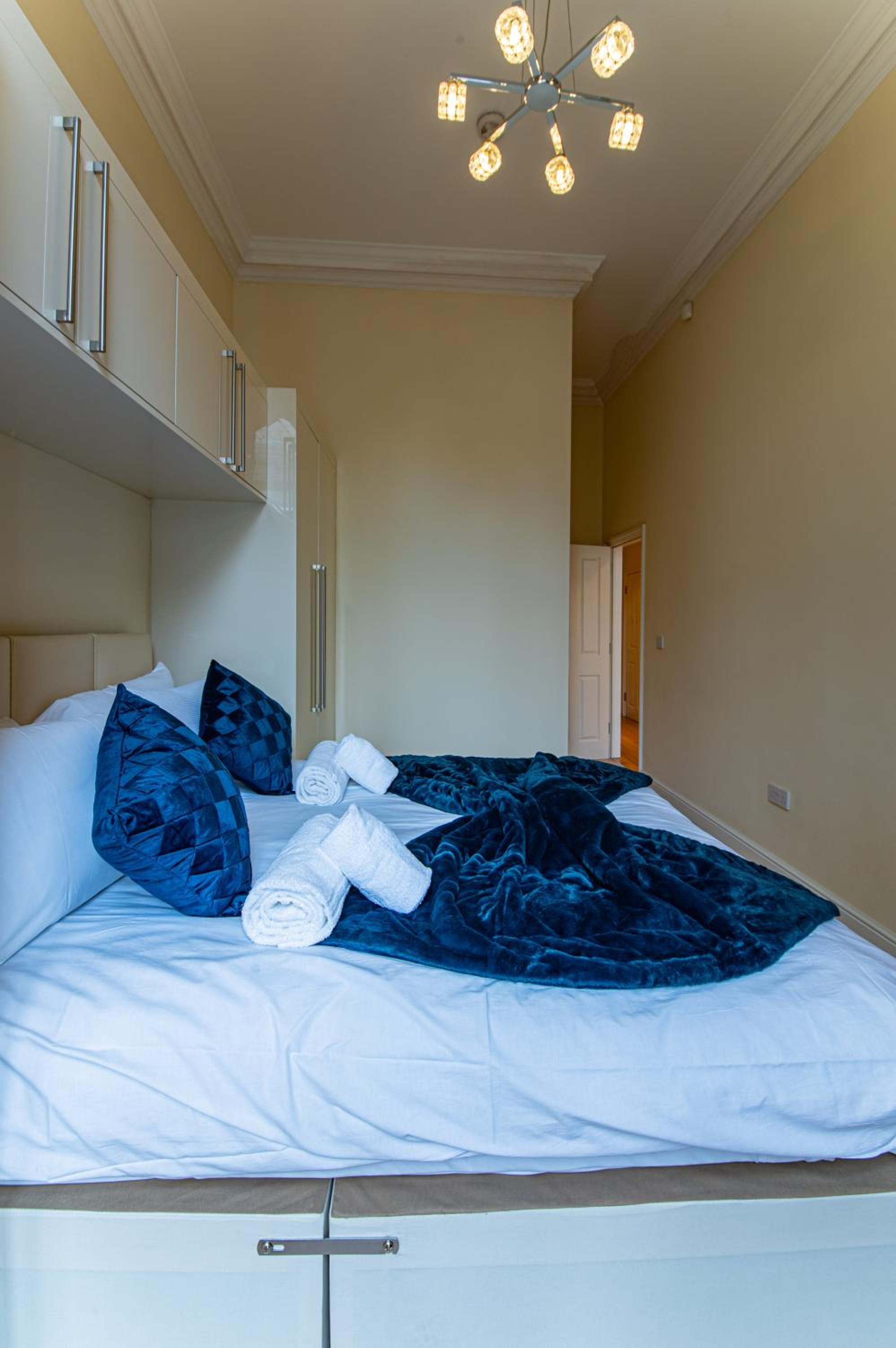 Premium 3BR-3BA in Prestigious Bloomsbury
