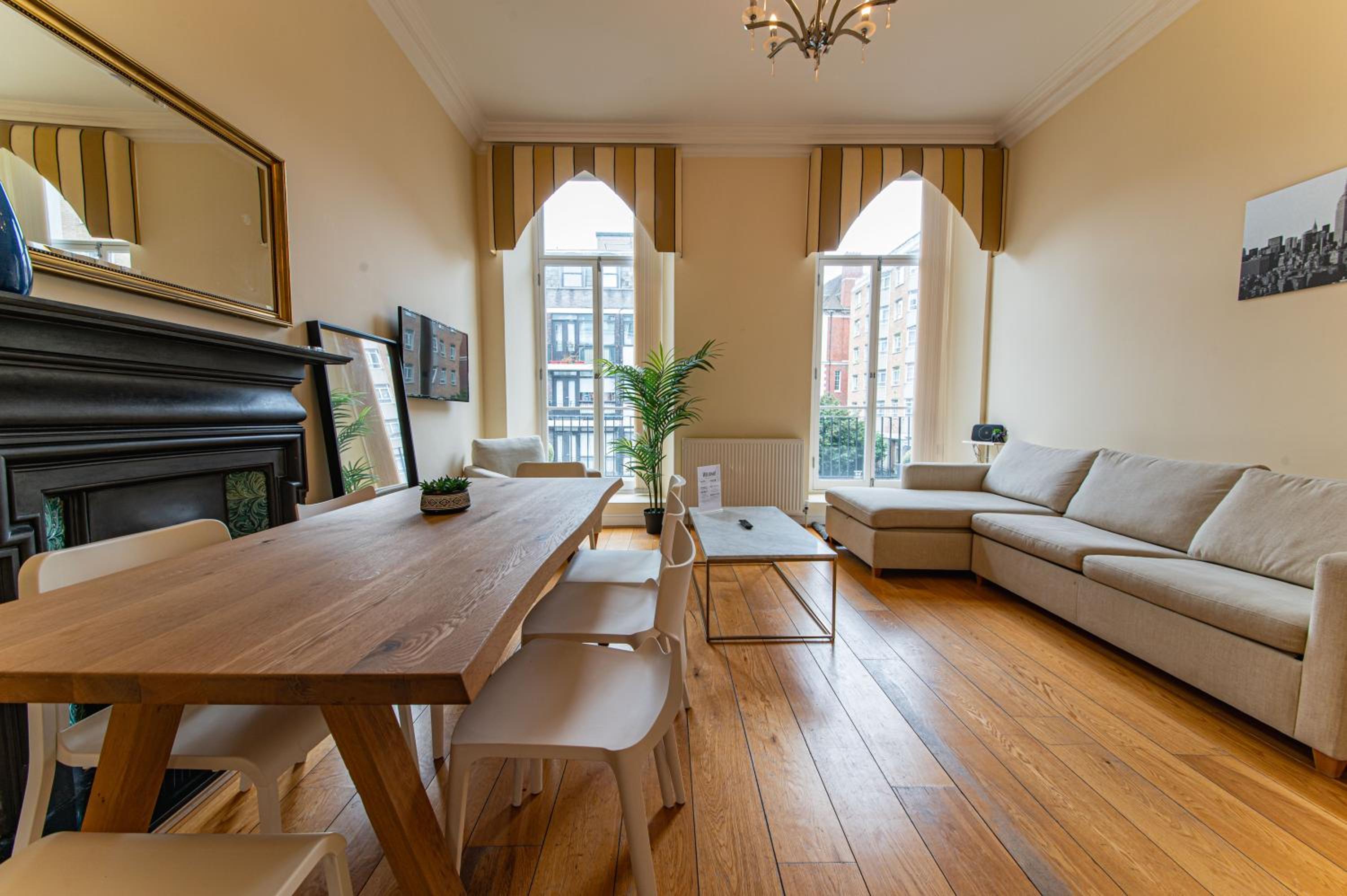 Premium 3BR-3BA in Prestigious Bloomsbury