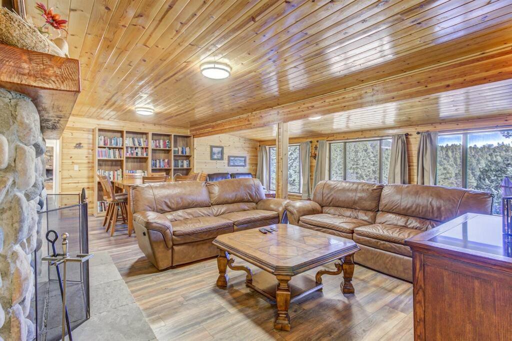 Payson Vacations - Christopher Creek, Payson, Woods Canyon - Property Image 3