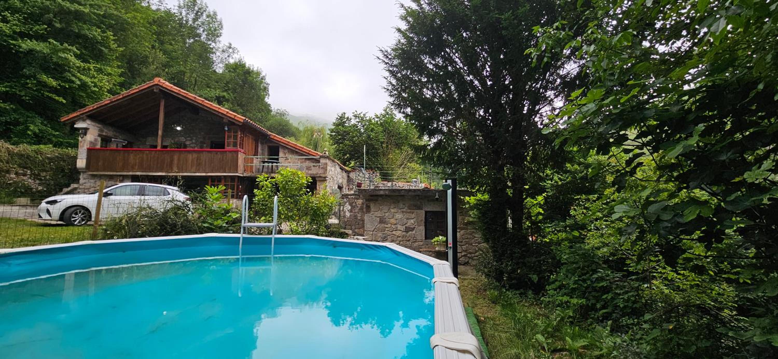 Finca la Vegacha casa tradicional pasiega