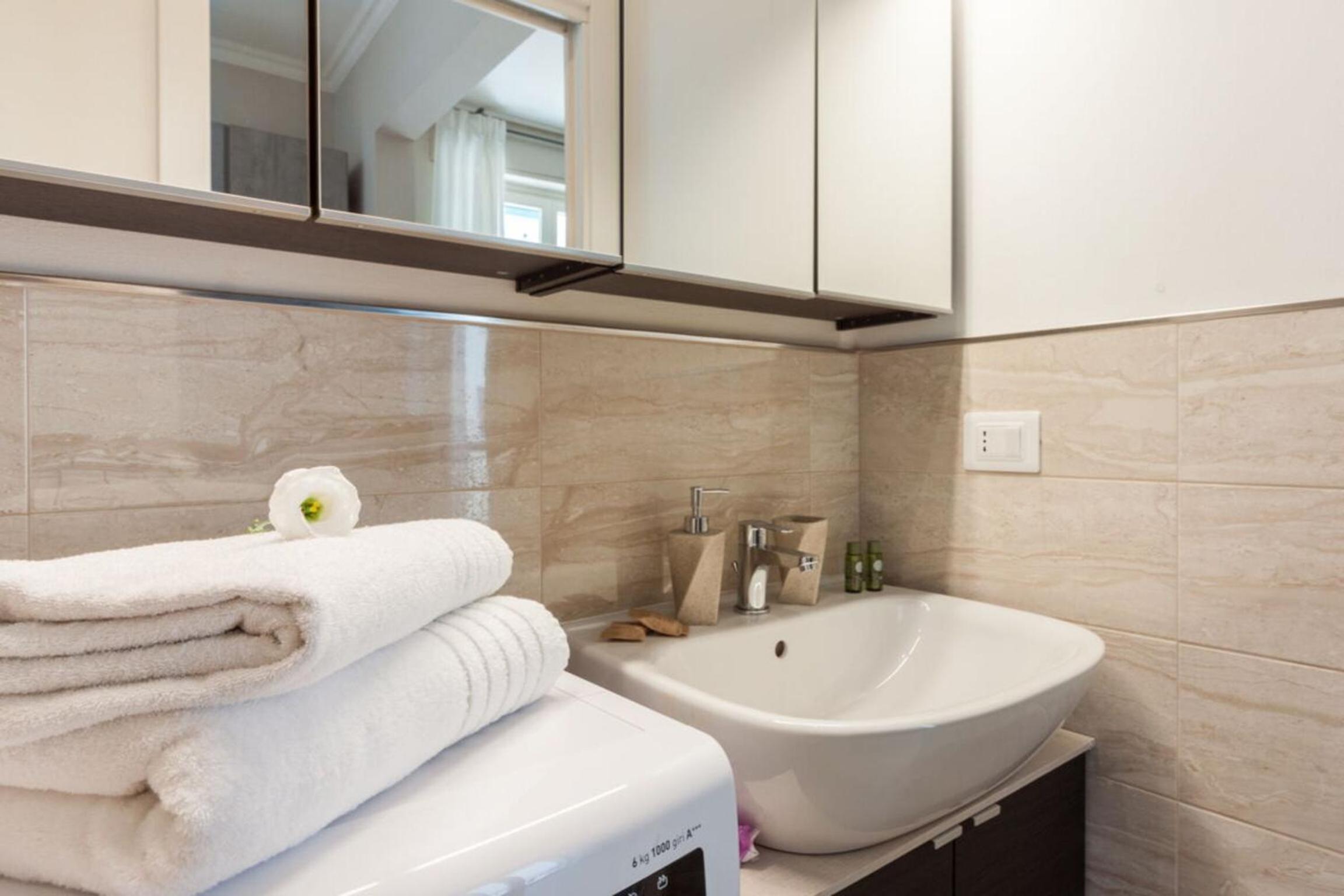 Italian Experience-Lungarno Suite Apartment