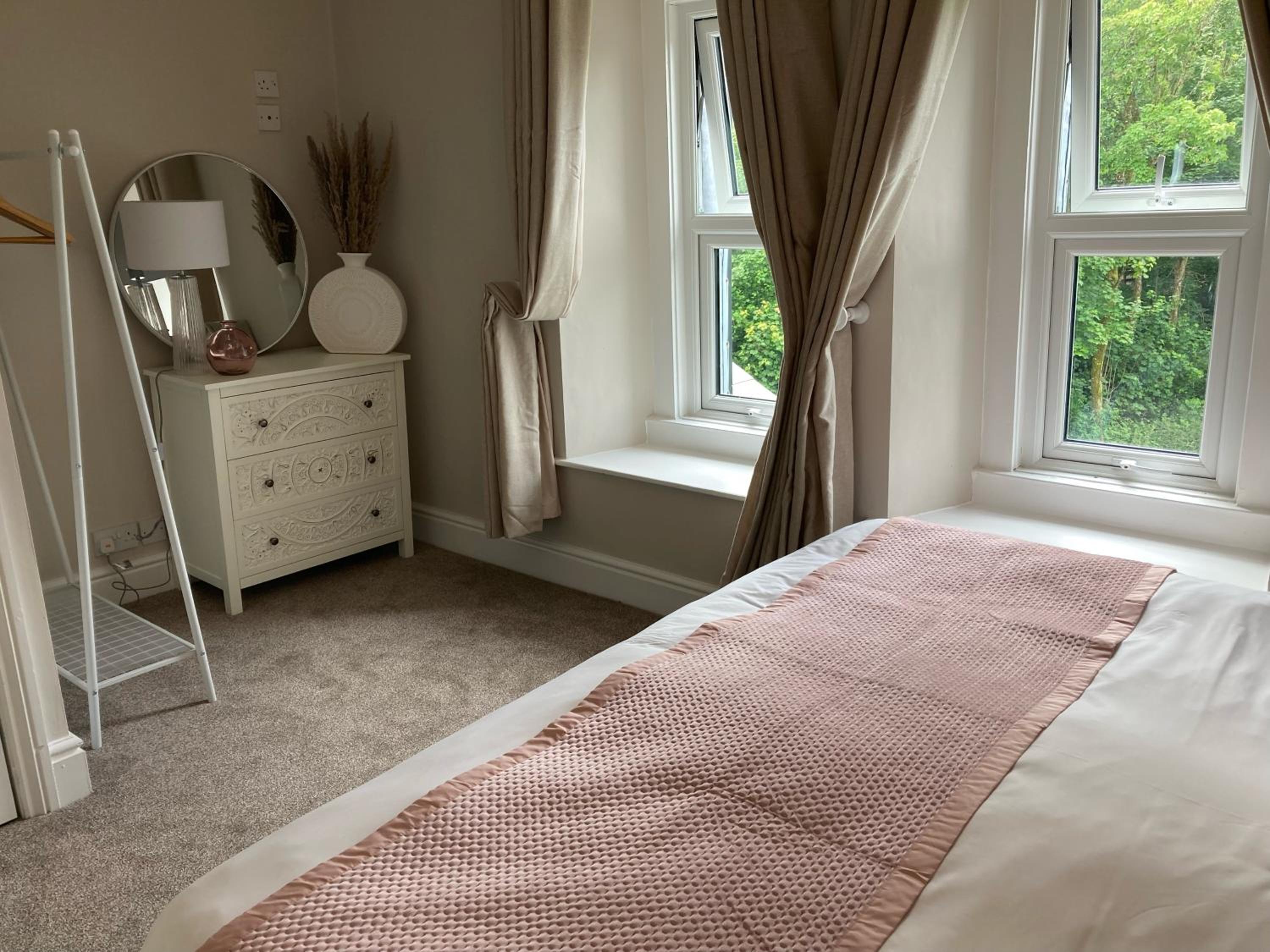 Serenity House Wales