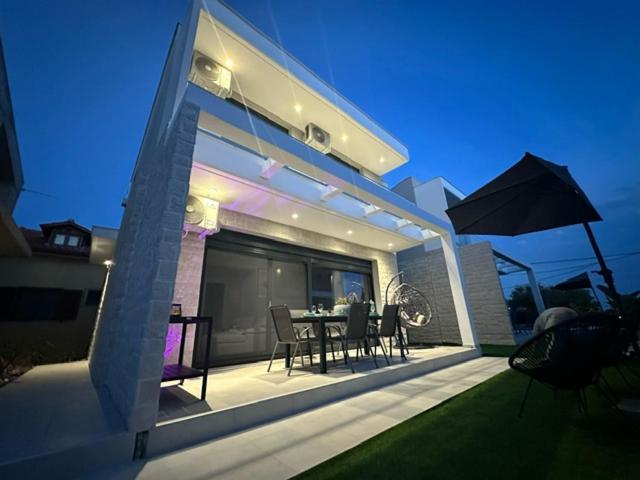 Villa Sunset