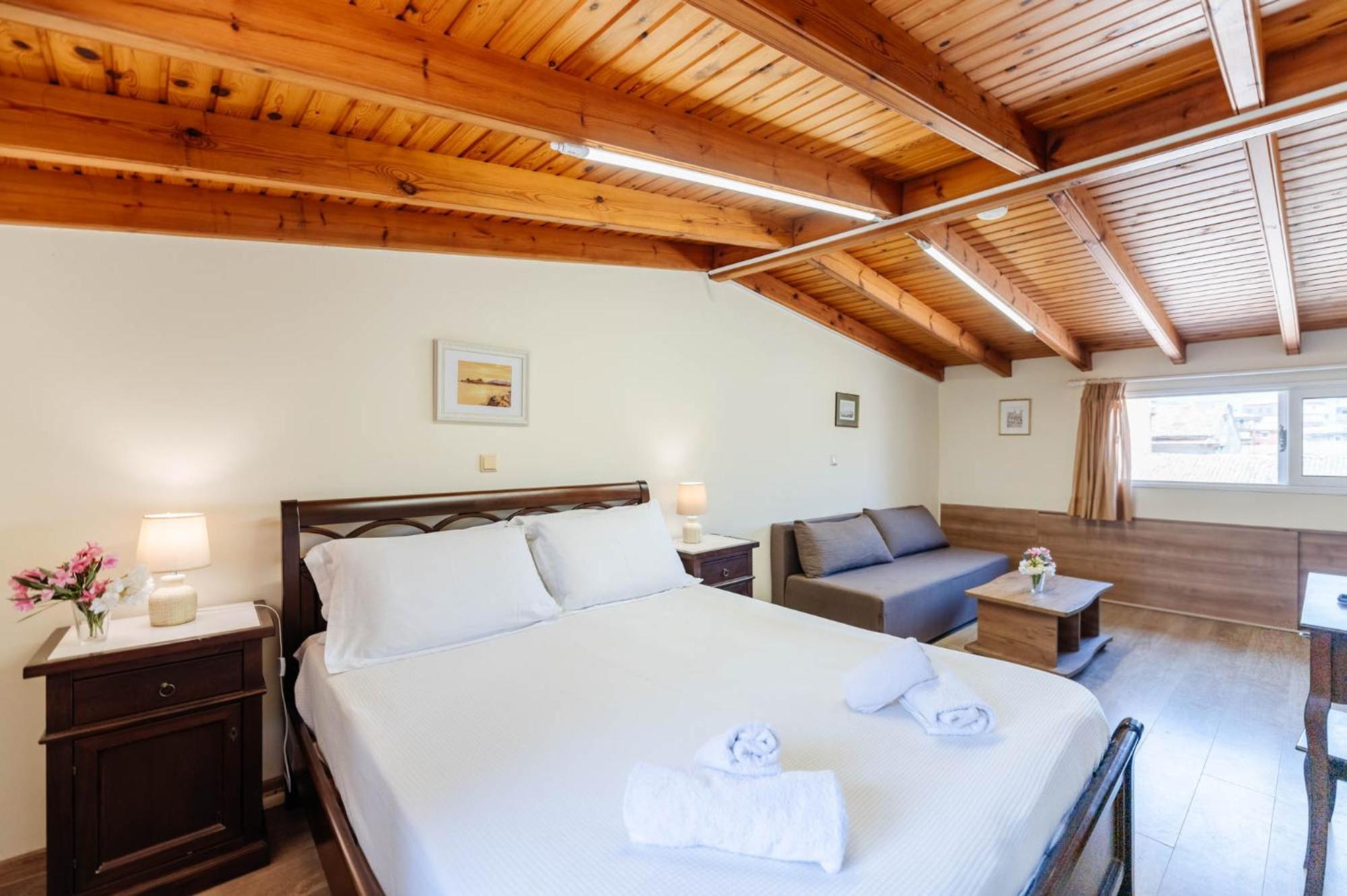 Liston Suites