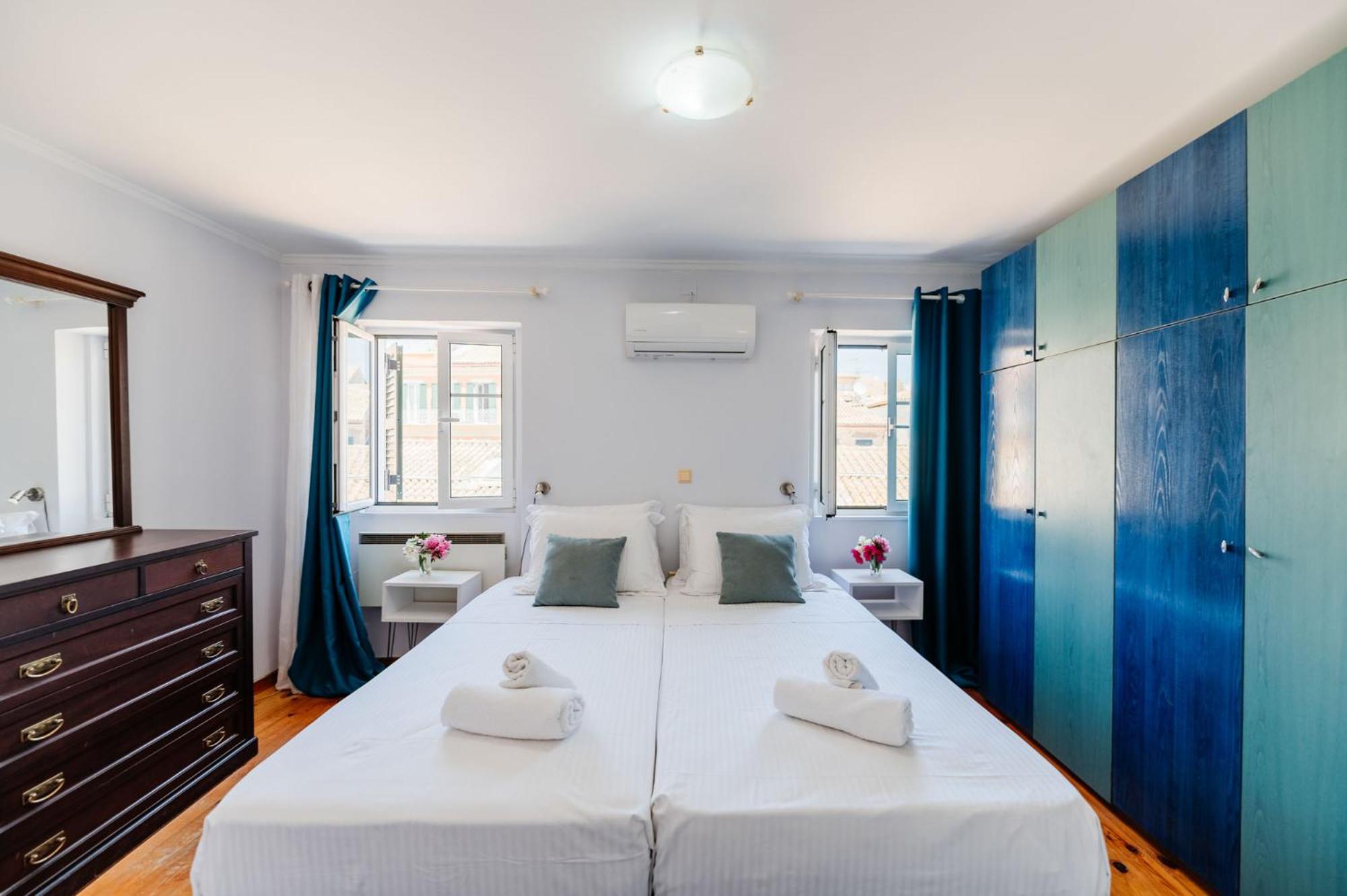 Liston Suites