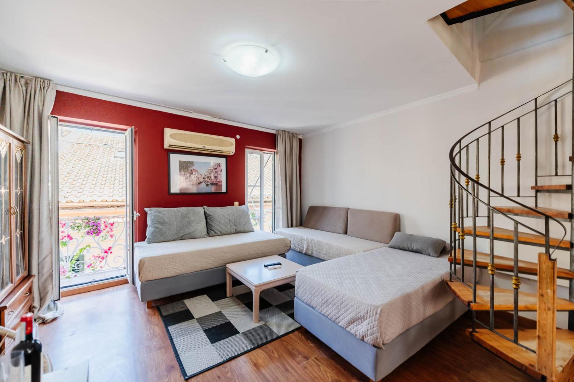 Liston Suites