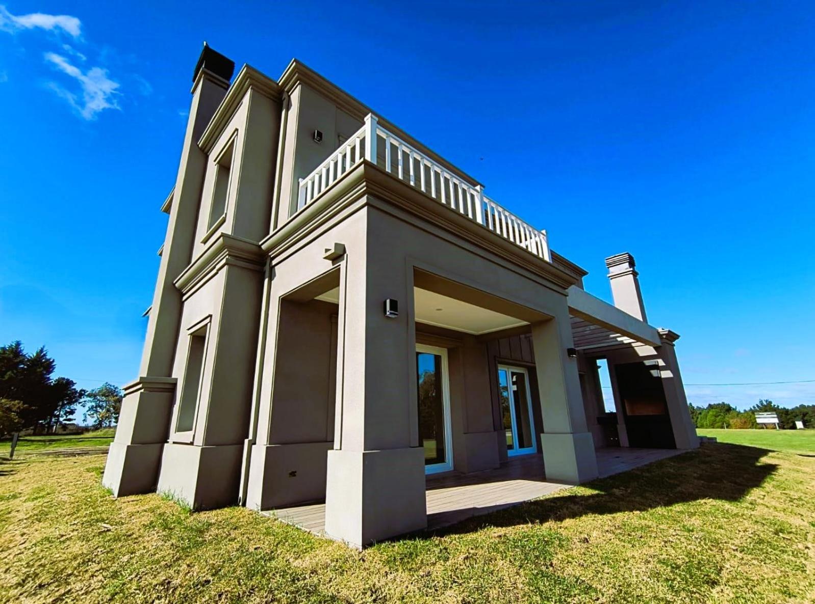 Casa Tavarua