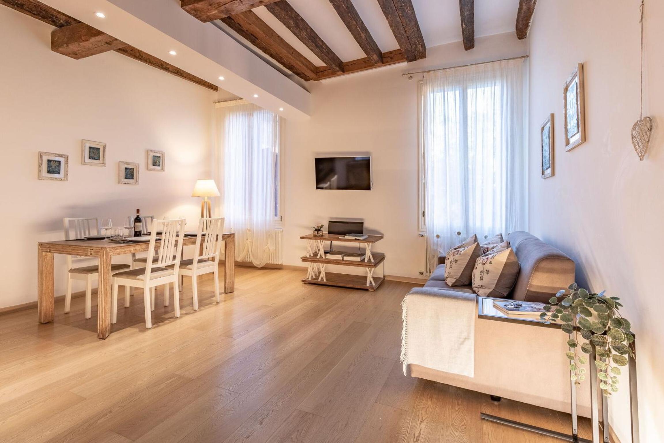 Italian Experience-San Zaccaria Boutique Apartment