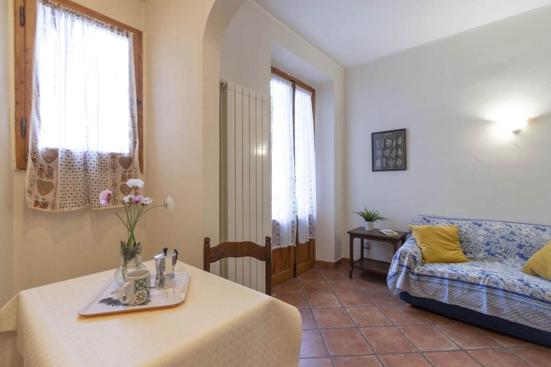 Italian Experience-Vintage Apartment in Florence
