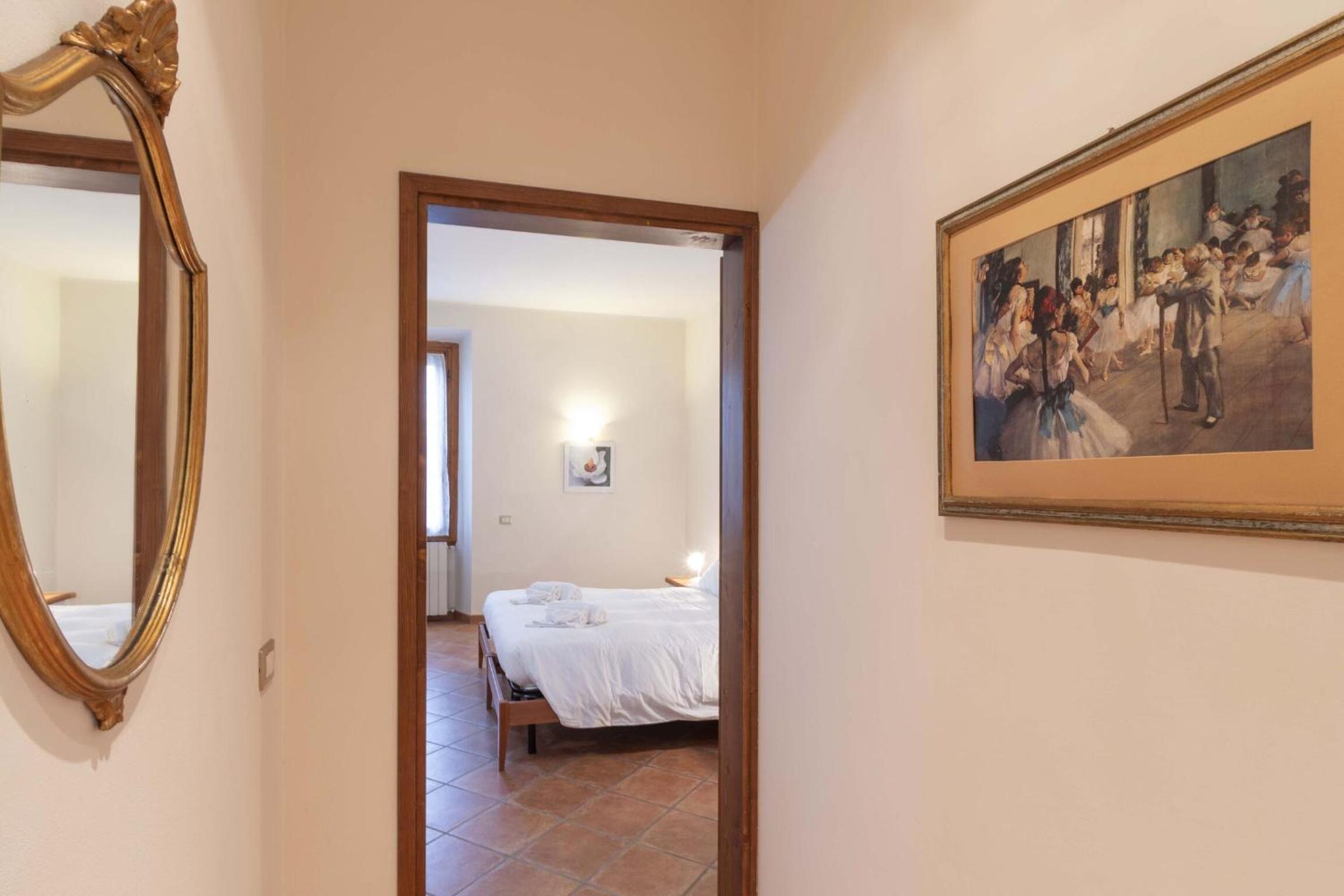 Italian Experience-Vintage Apartment in Florence