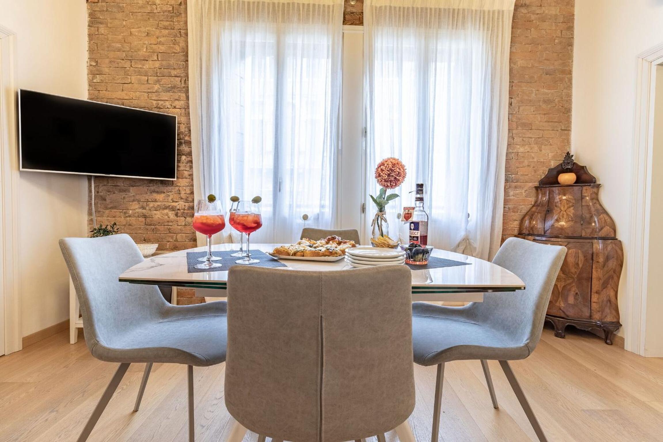 Italian Experience-Riva degli Schiavoni Boutique Apartment