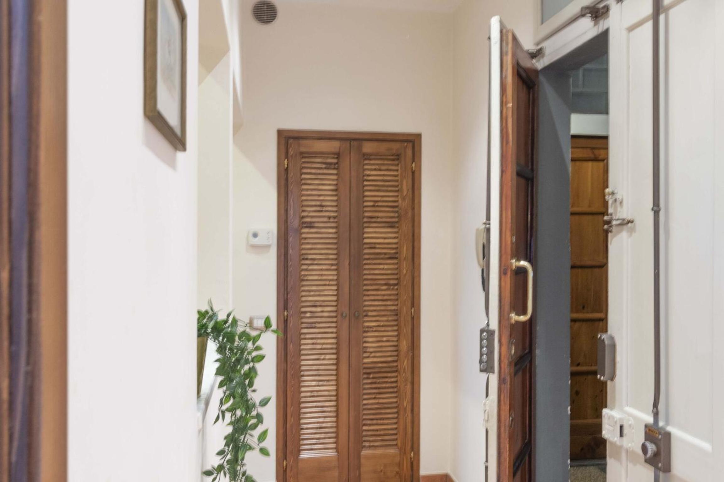 Italian Experience-Vintage Apartment in Florence