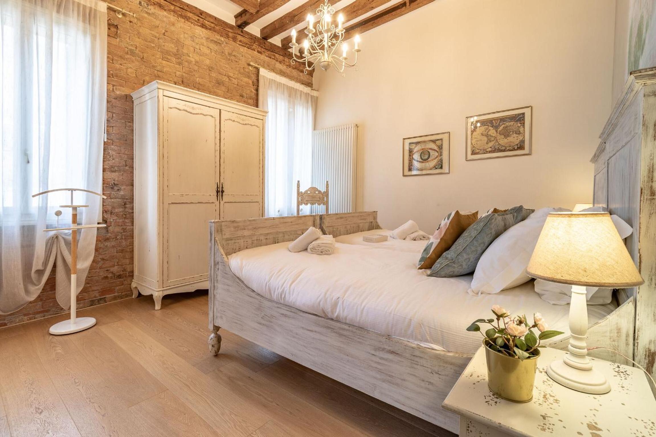 Italian Experience-Riva degli Schiavoni Boutique Apartment