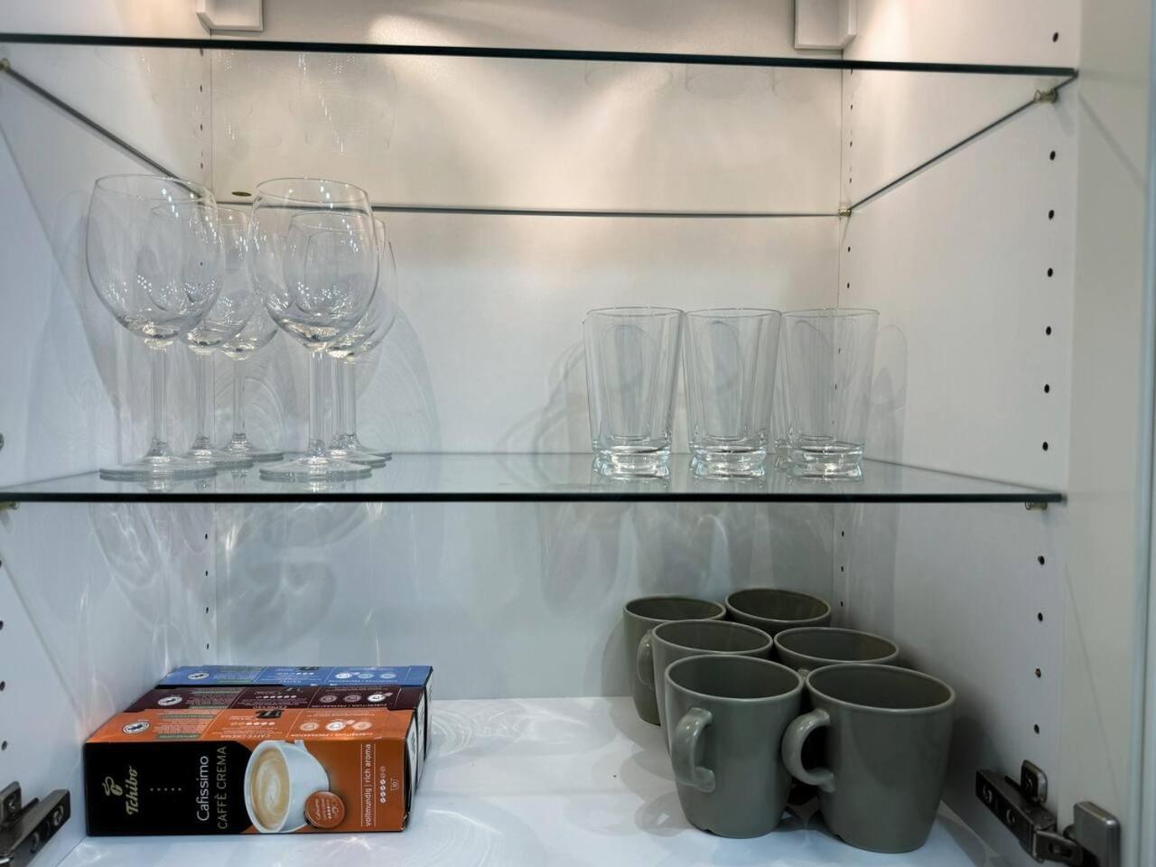 HolidayHome Apartments I Stylish Private Room in the Heart of Berlin-Kreuzberg!