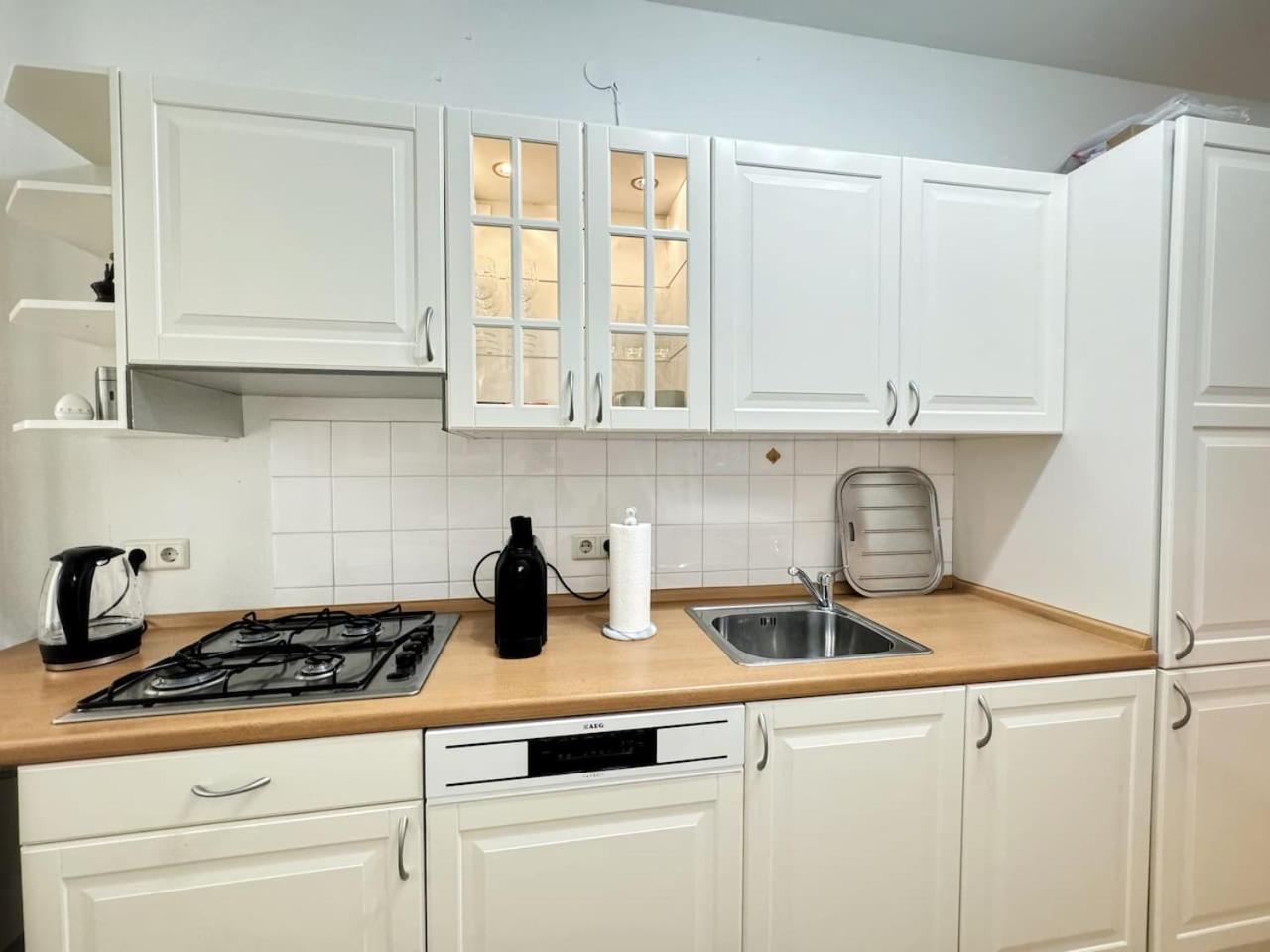 HolidayHome Apartments I Large 3 room apartment in the best location in Kreuzberg