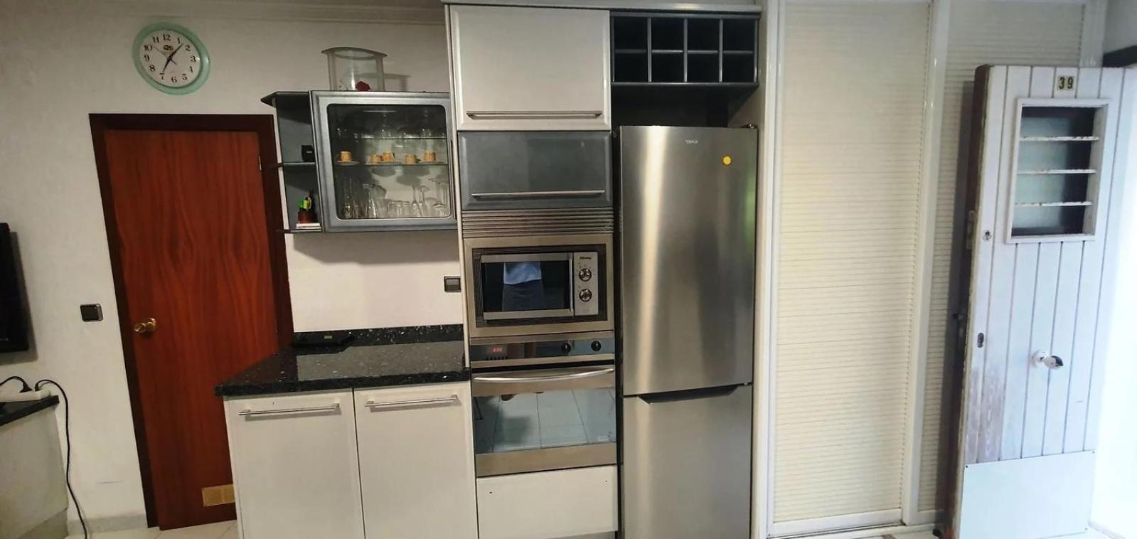Apartamento dúplex con terraza y parking