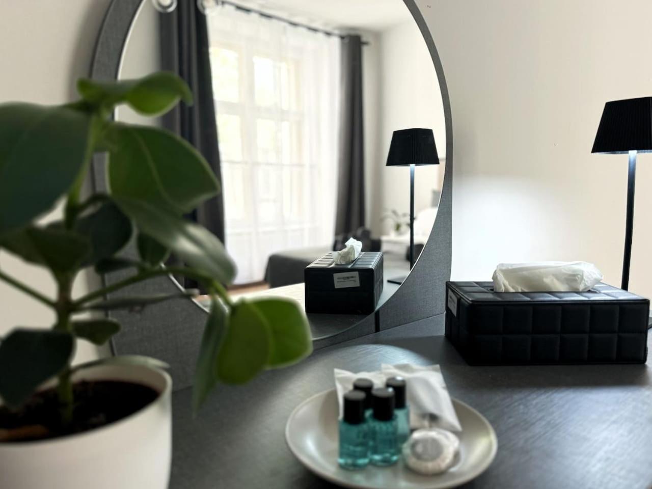 HolidayHome Apartments I Large 3 room apartment in the best location in Kreuzberg