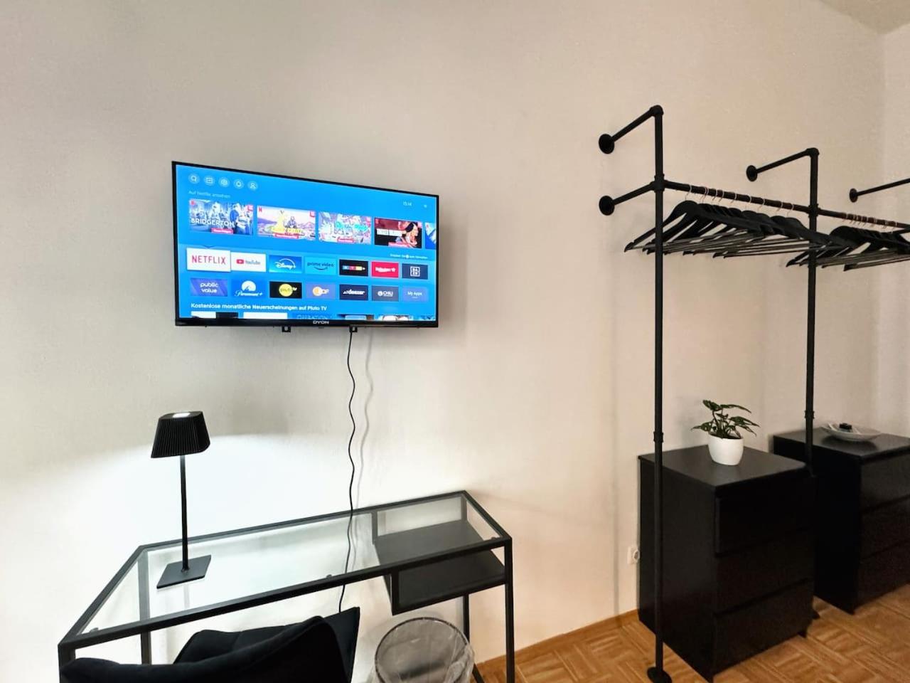 HolidayHome Apartments I Top Design Apartment in Heart of Berlin-Friedrichshain