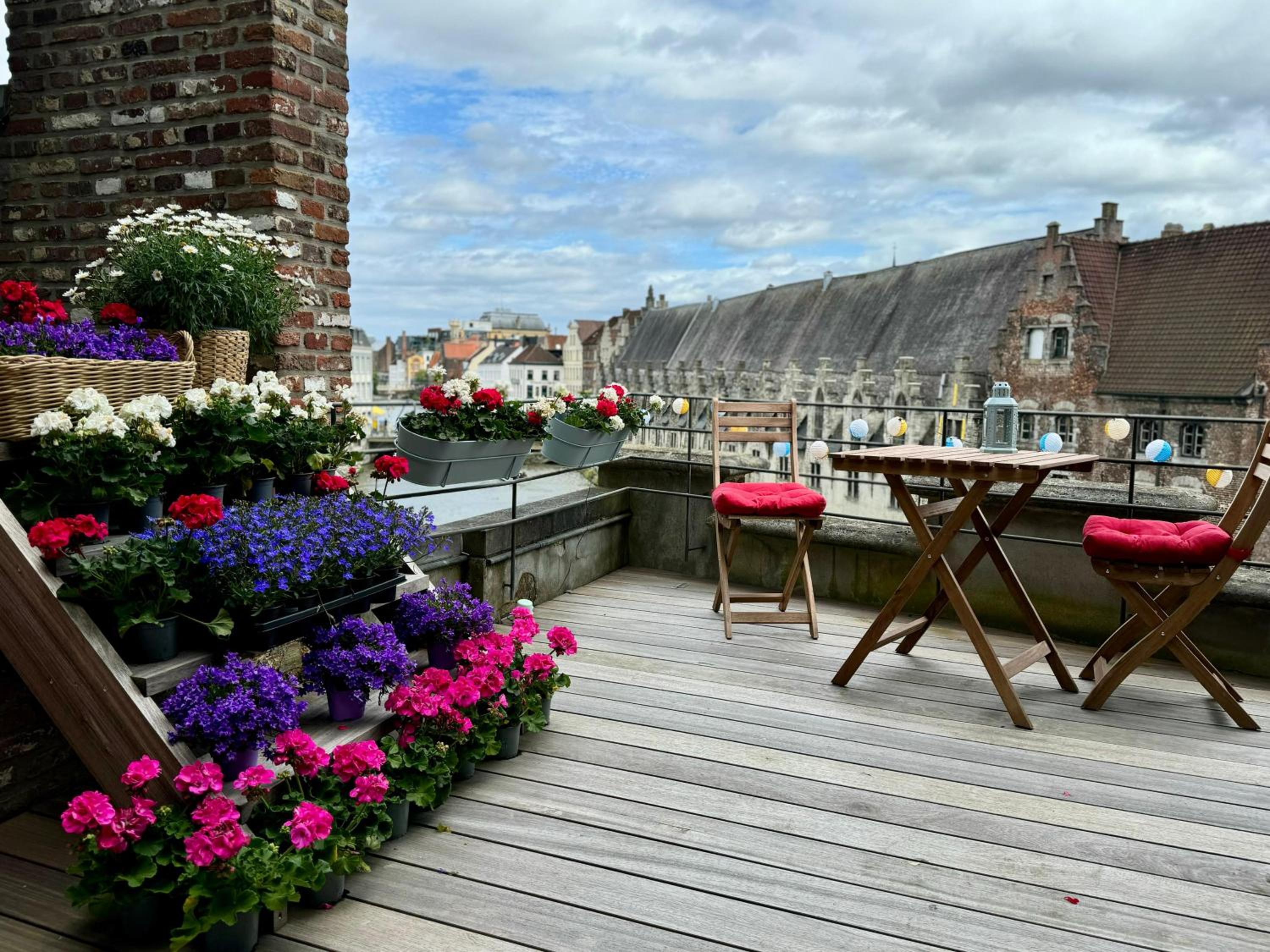 Agatovas Suites by the Lys