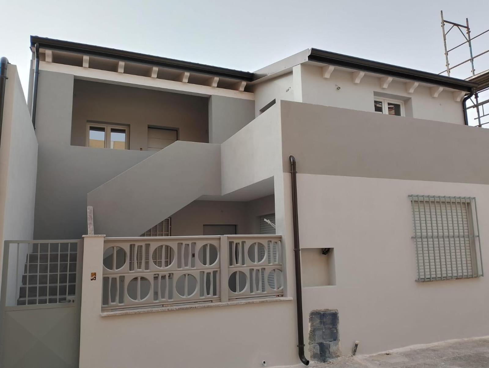 Luciano Home view 3