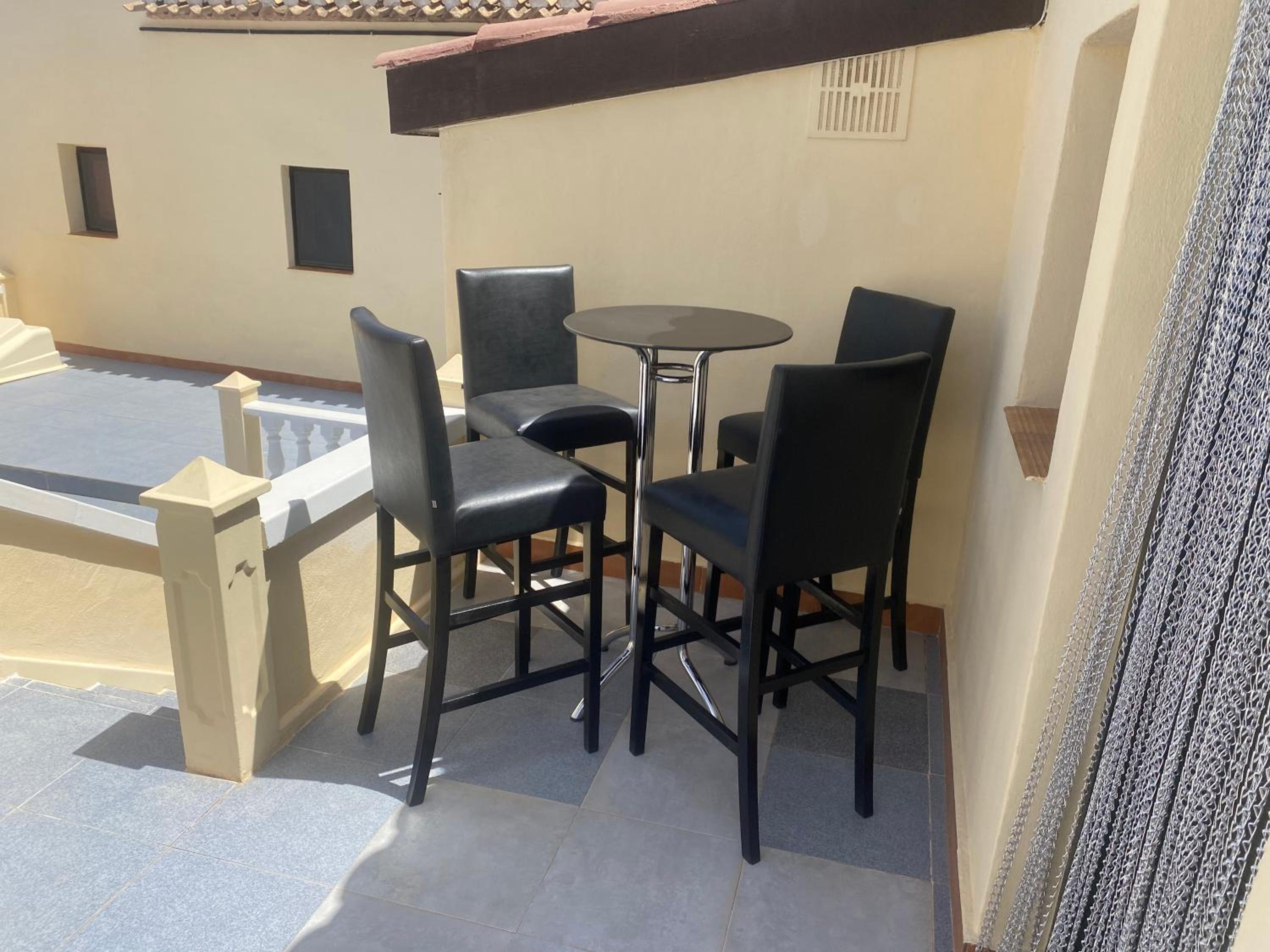 The Courtyard Studio Apartments