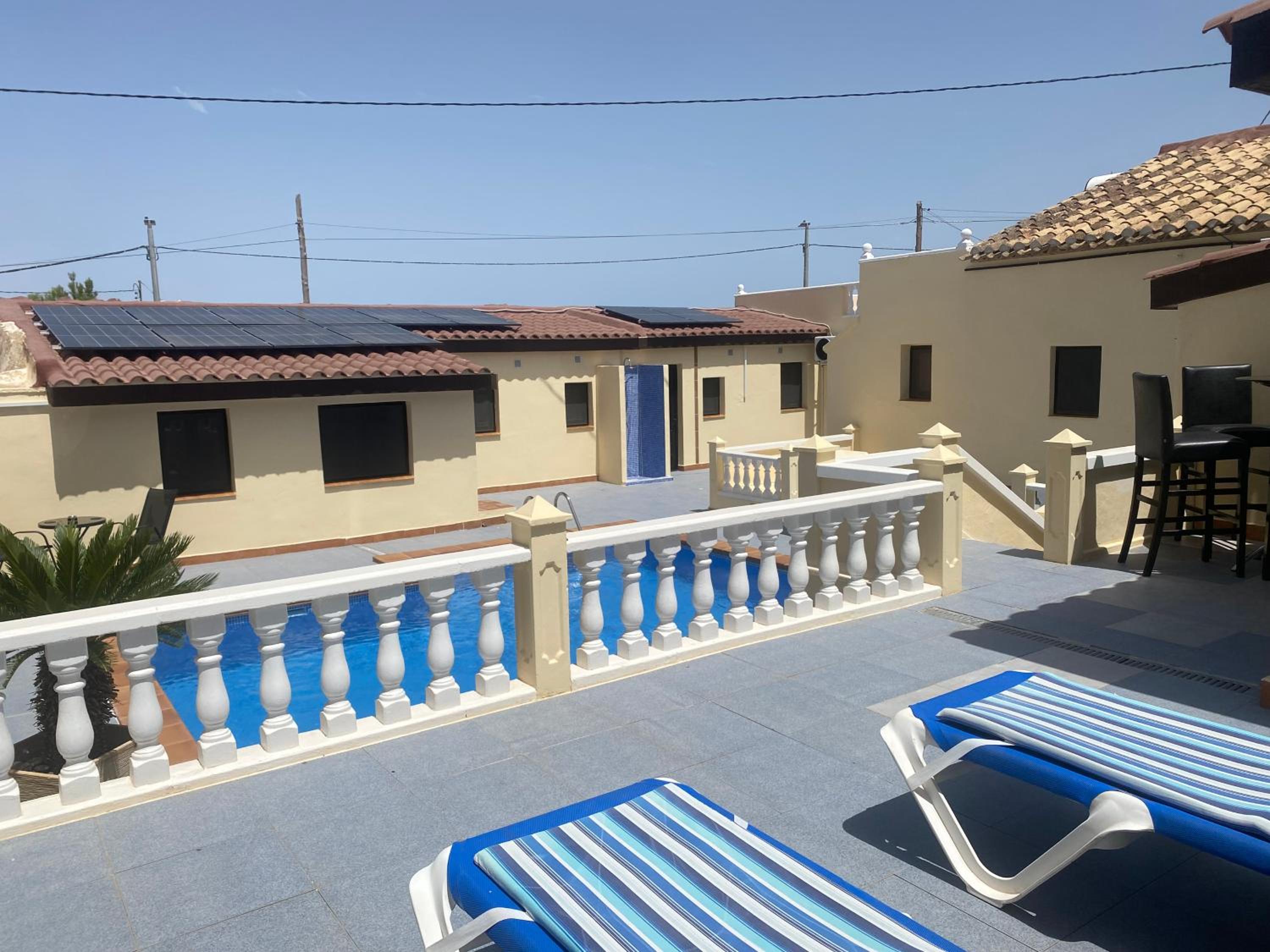 The Courtyard Studio Apartments