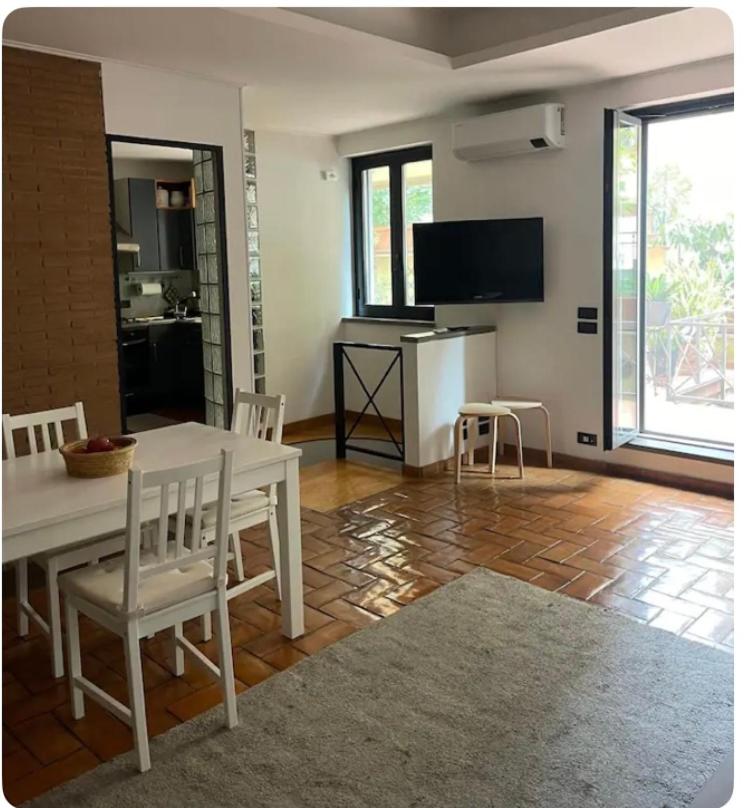 Vatican Luxury Apt with Garden
