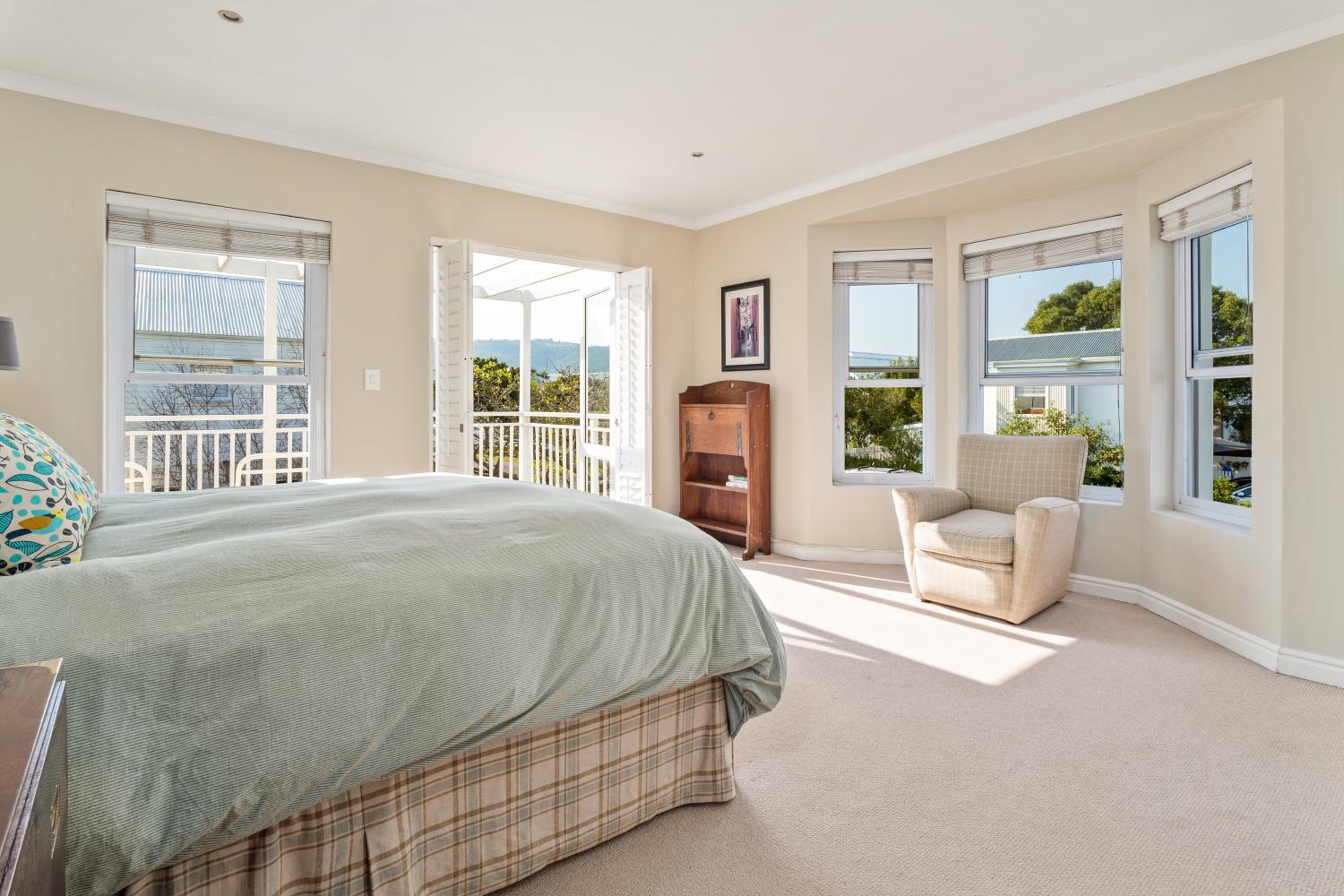 Thesen Island Retreat
