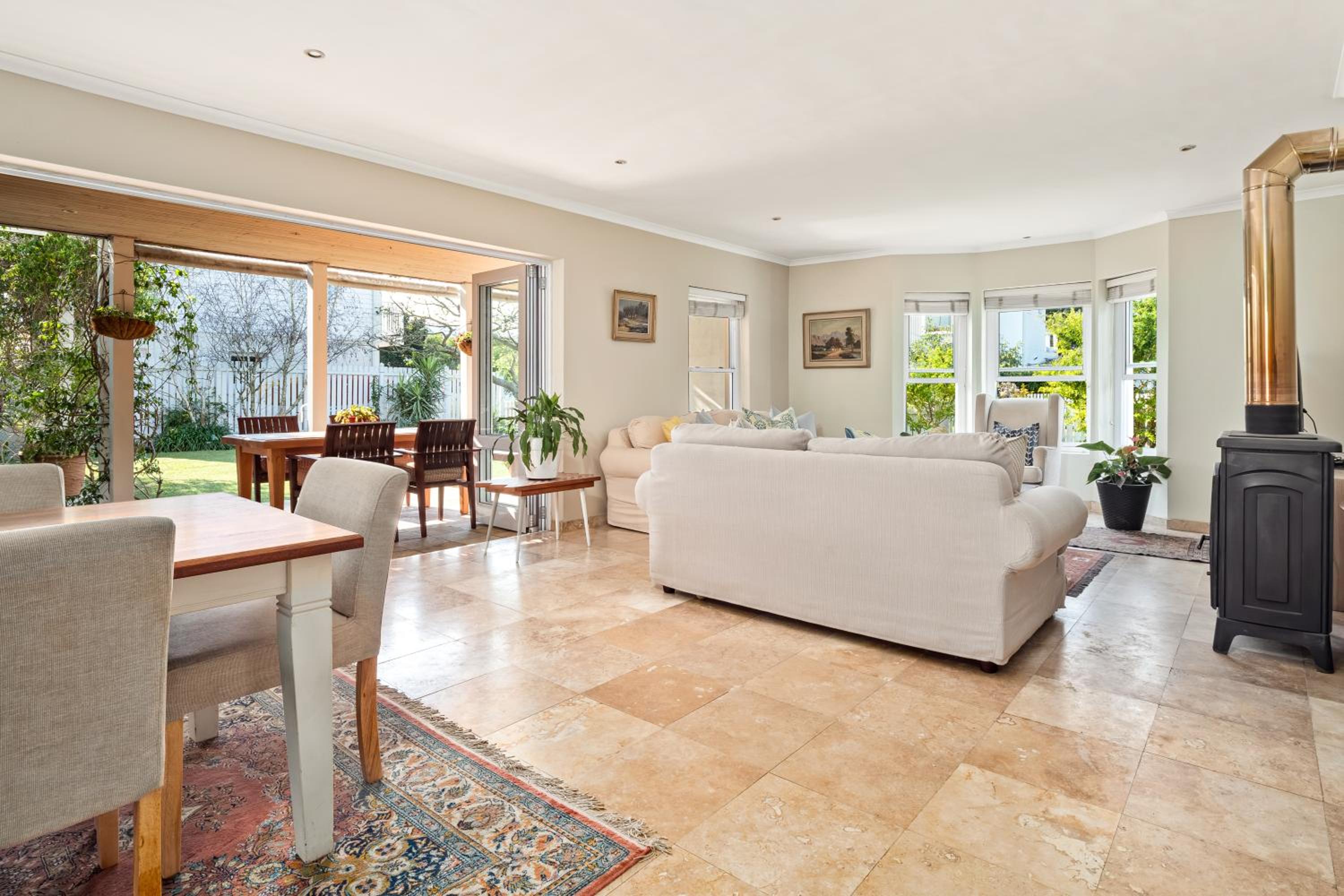 Thesen Island Retreat