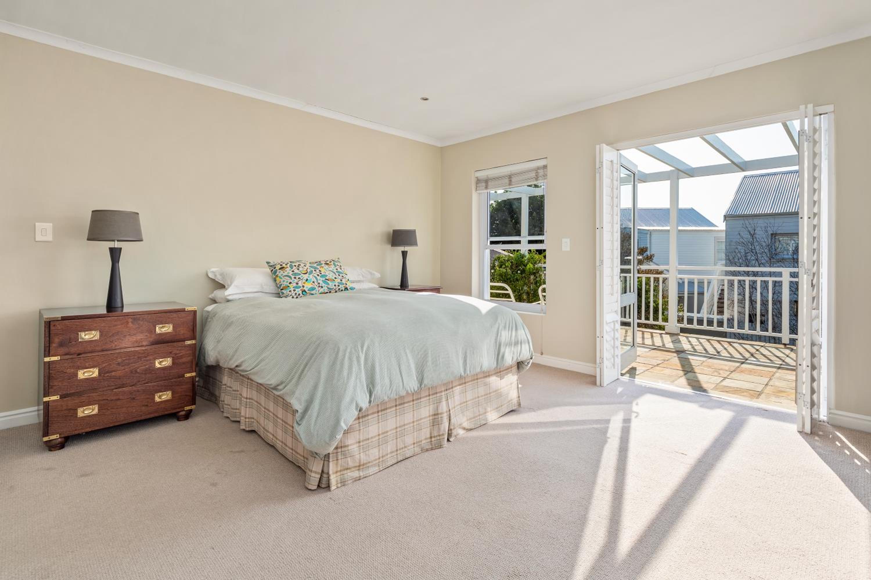 Thesen Island Retreat