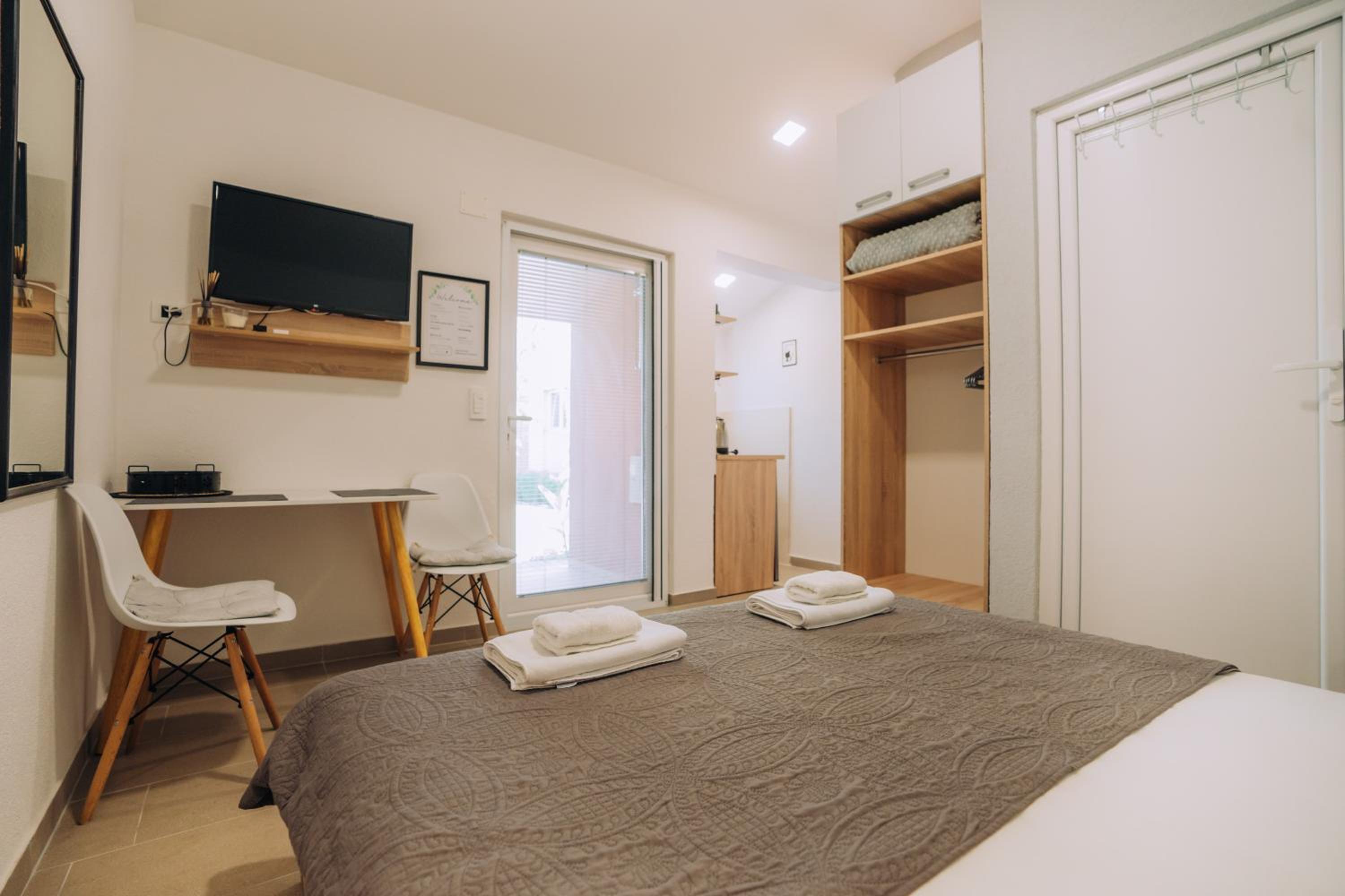 Damjan Apartments