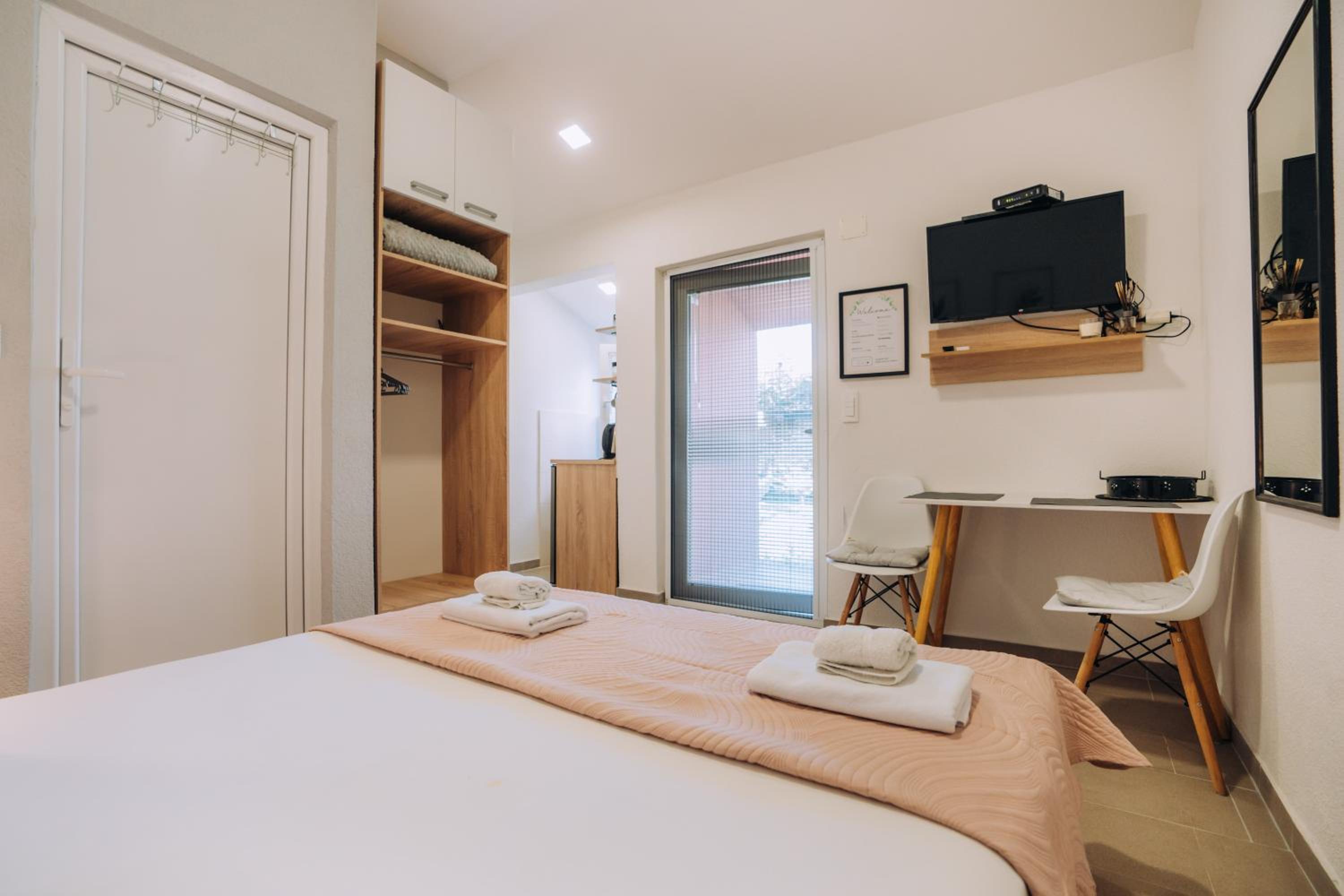 Damjan Apartments