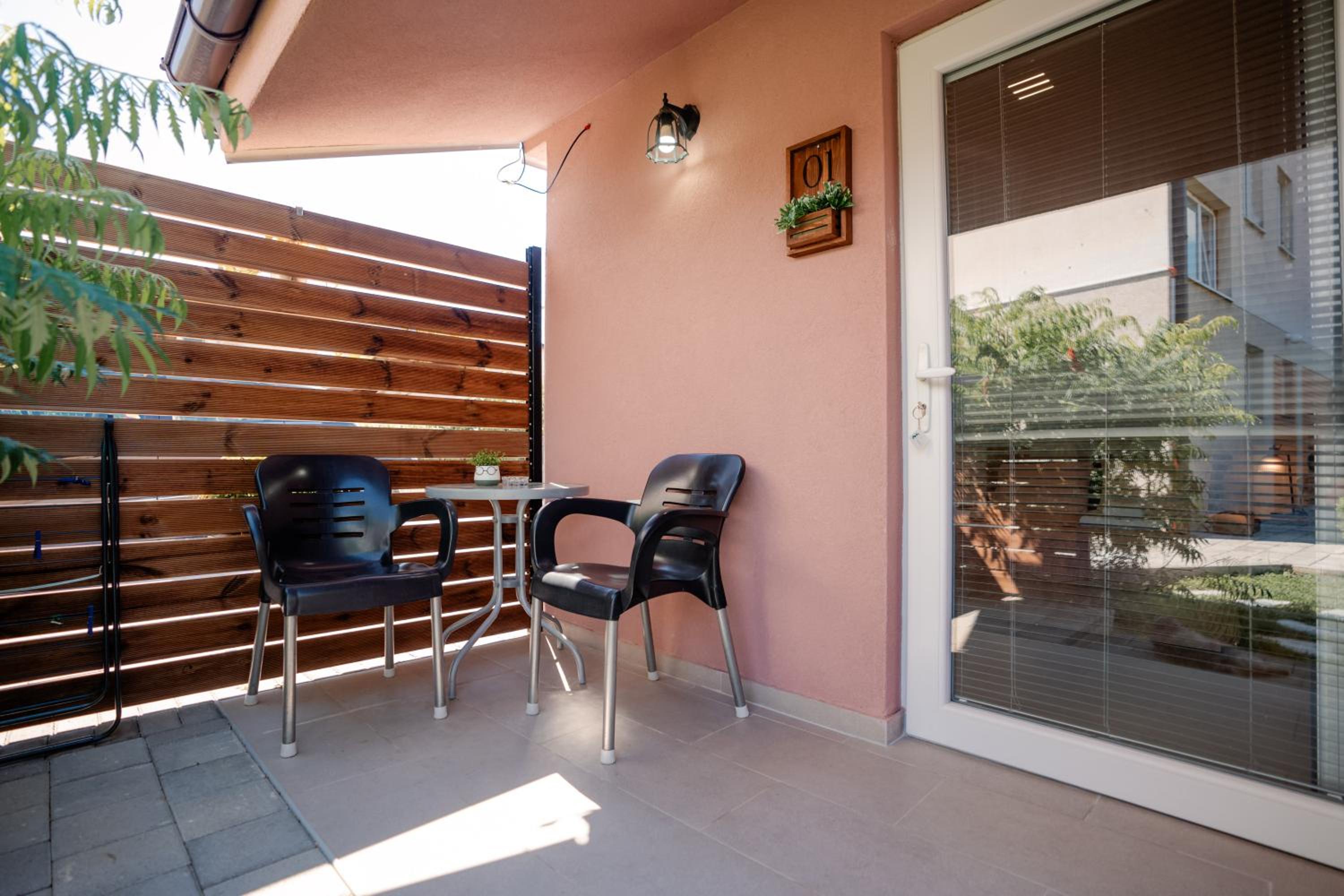 Damjan Apartments