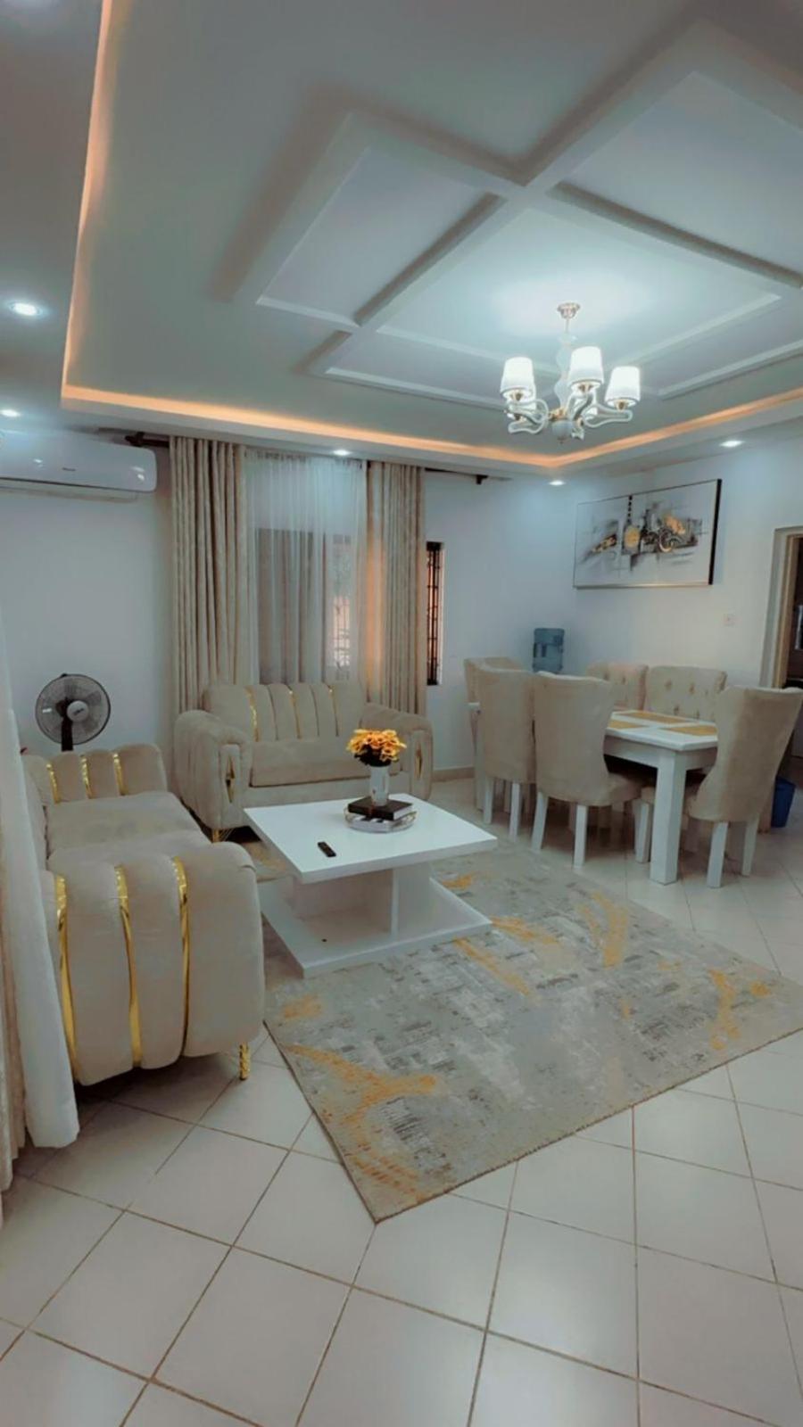Royal Dutchess Luxurious Stay Bamburi view 3