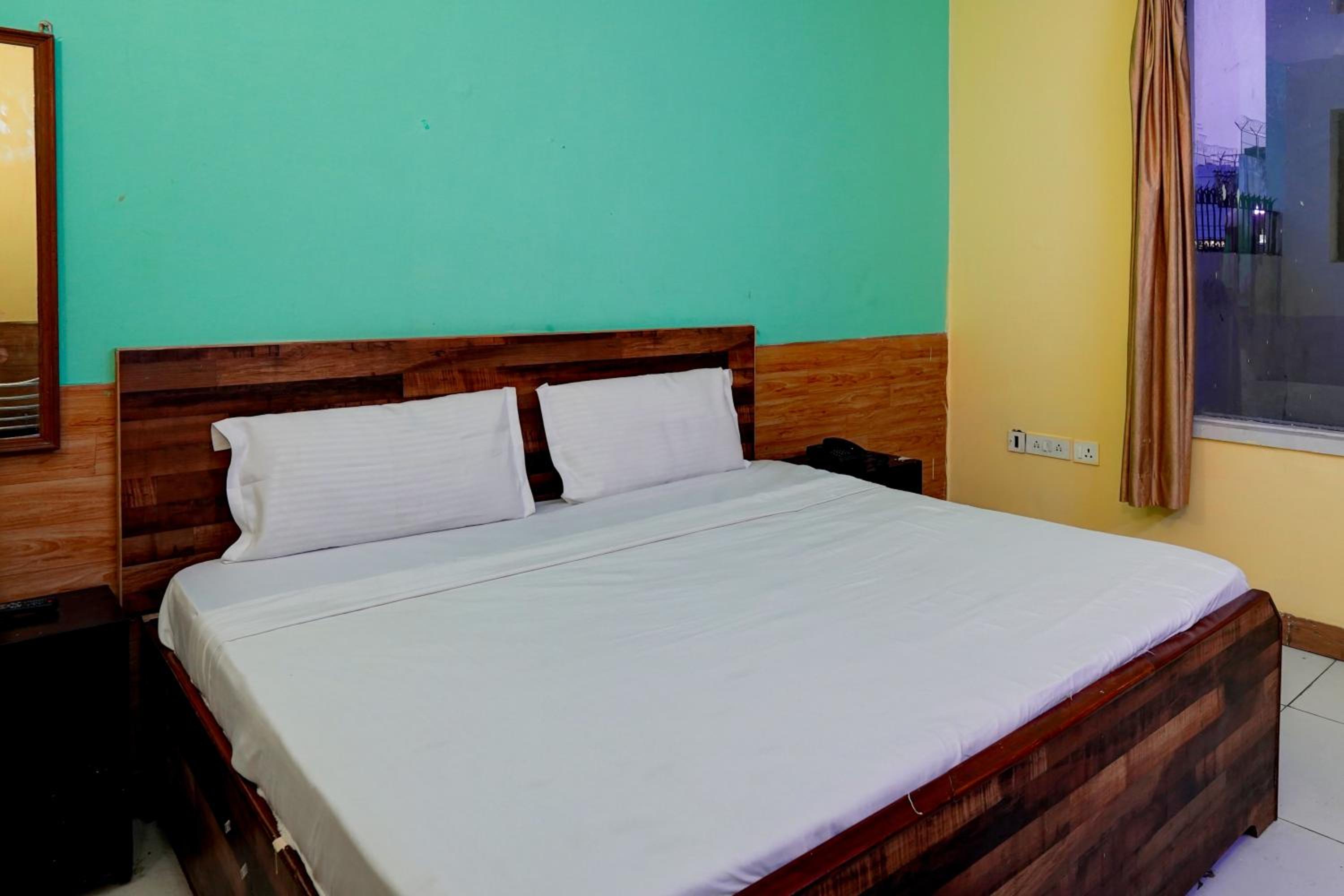 Hotel O LUXURY RETREAT view 4