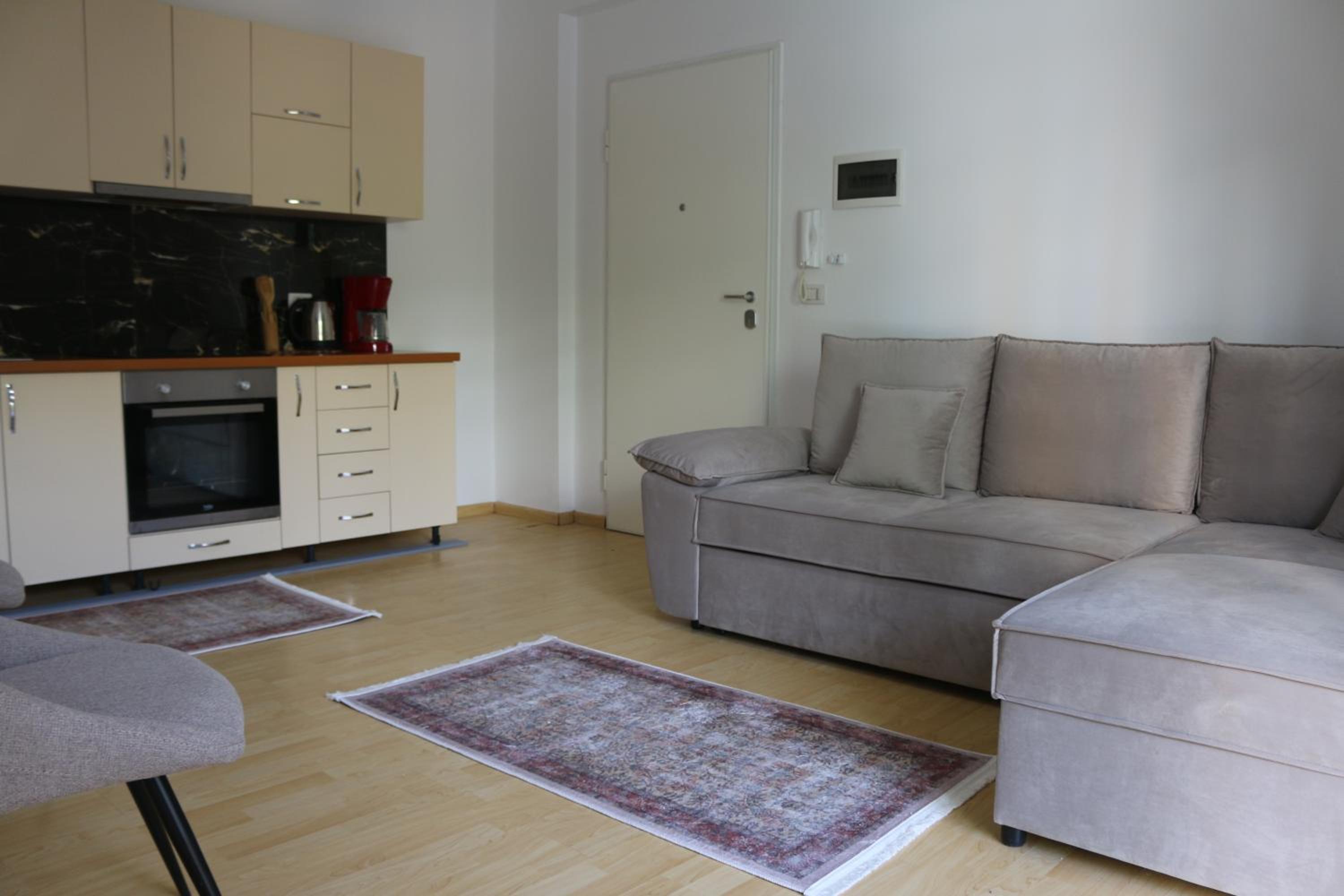 Alex Lucky Apartment
