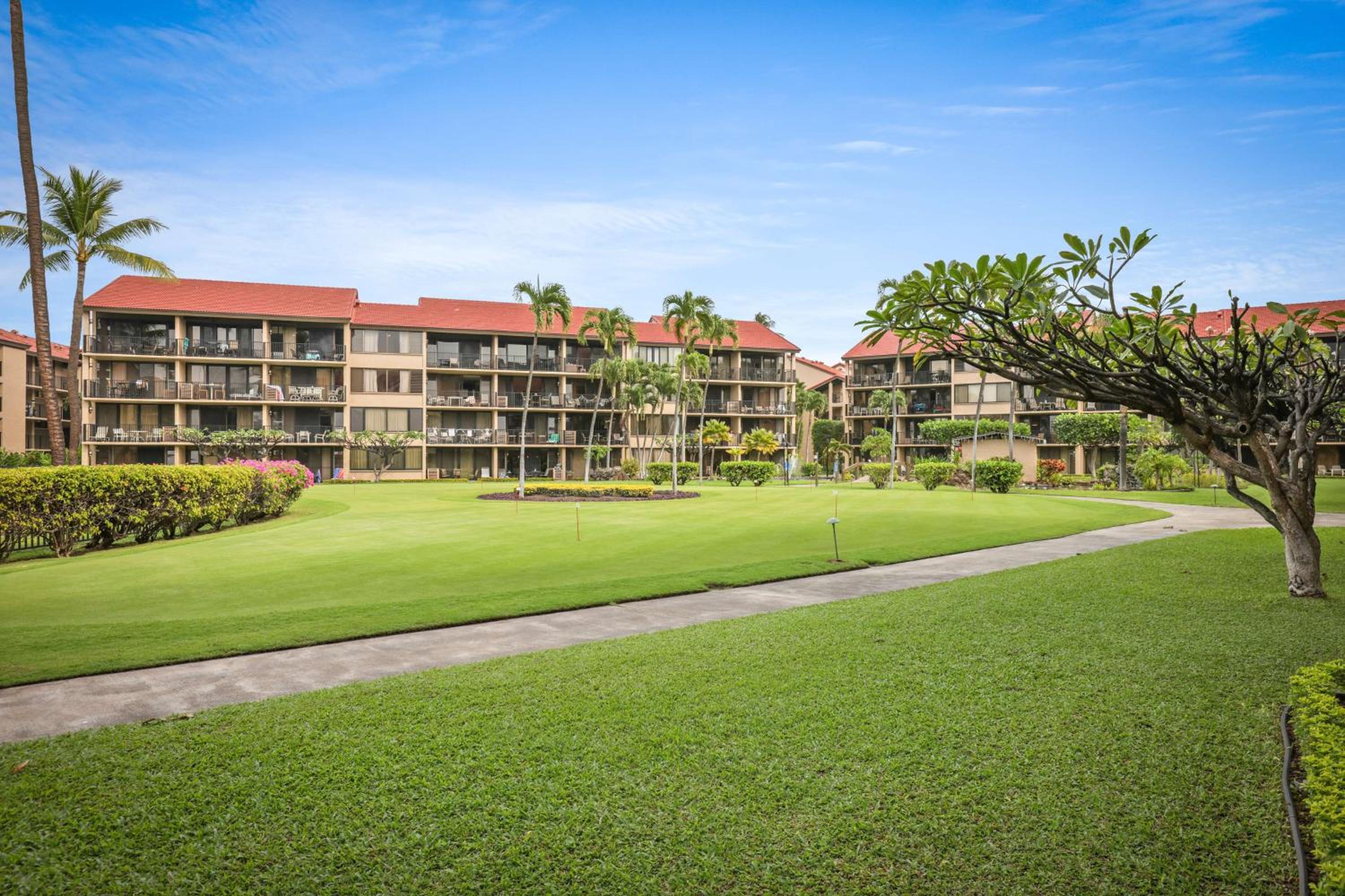 Hotel Aston at Papakea Resort - Image 1
