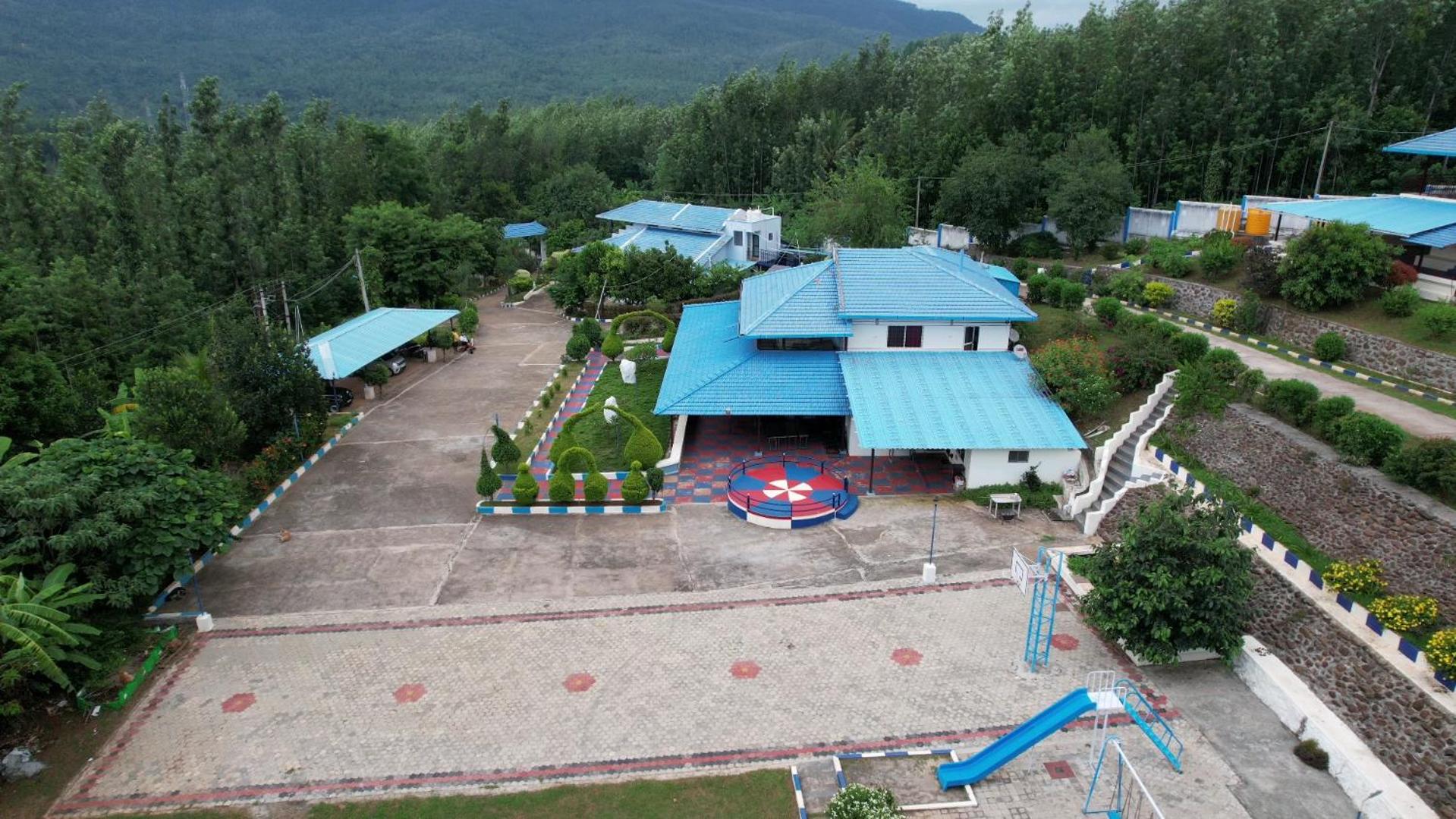 Blue Mist Homestay view 3