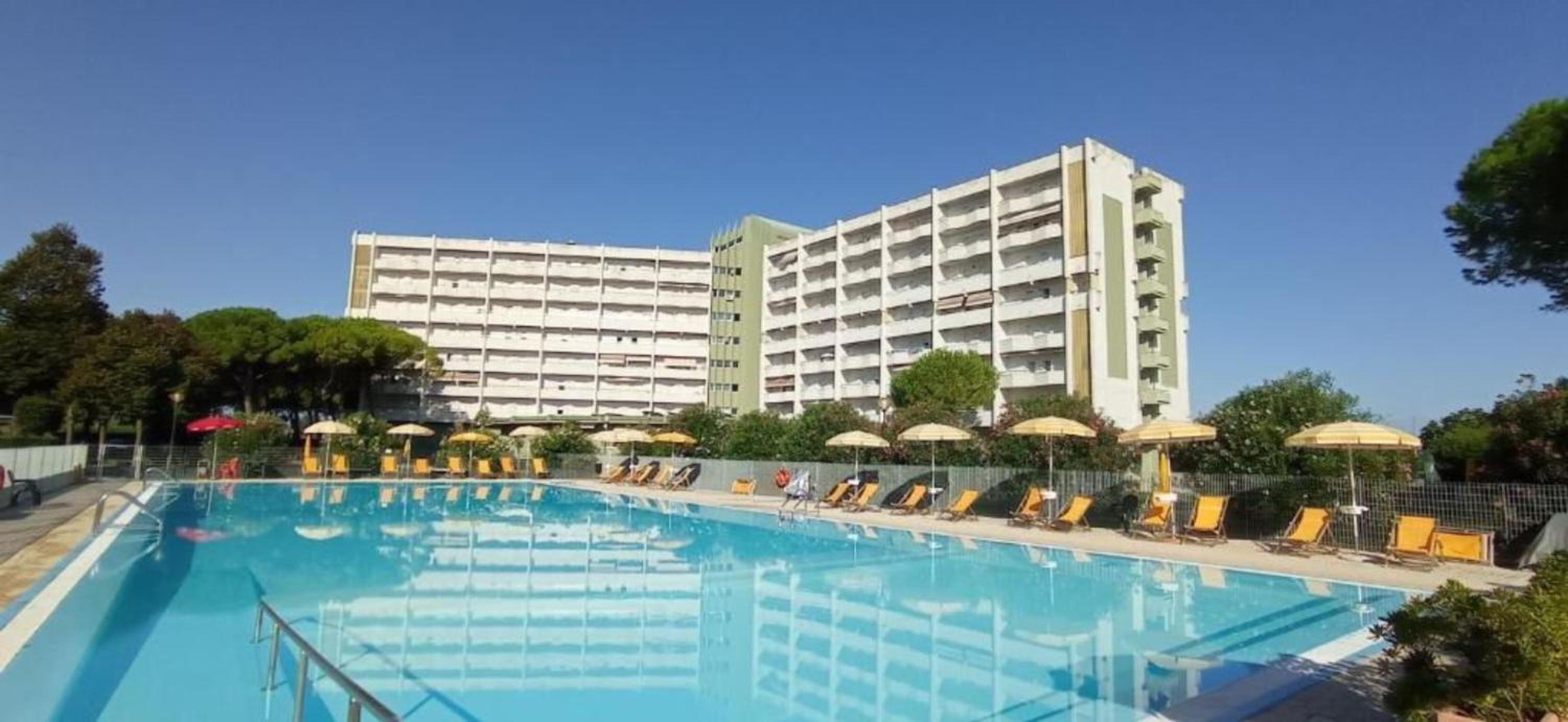 Italian Experience- Suite MareConero view 2
