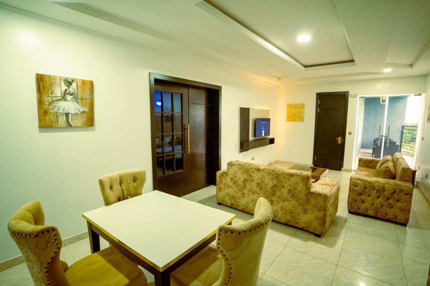 1Bed - Balcony - Pool - Gym - Spa view 4