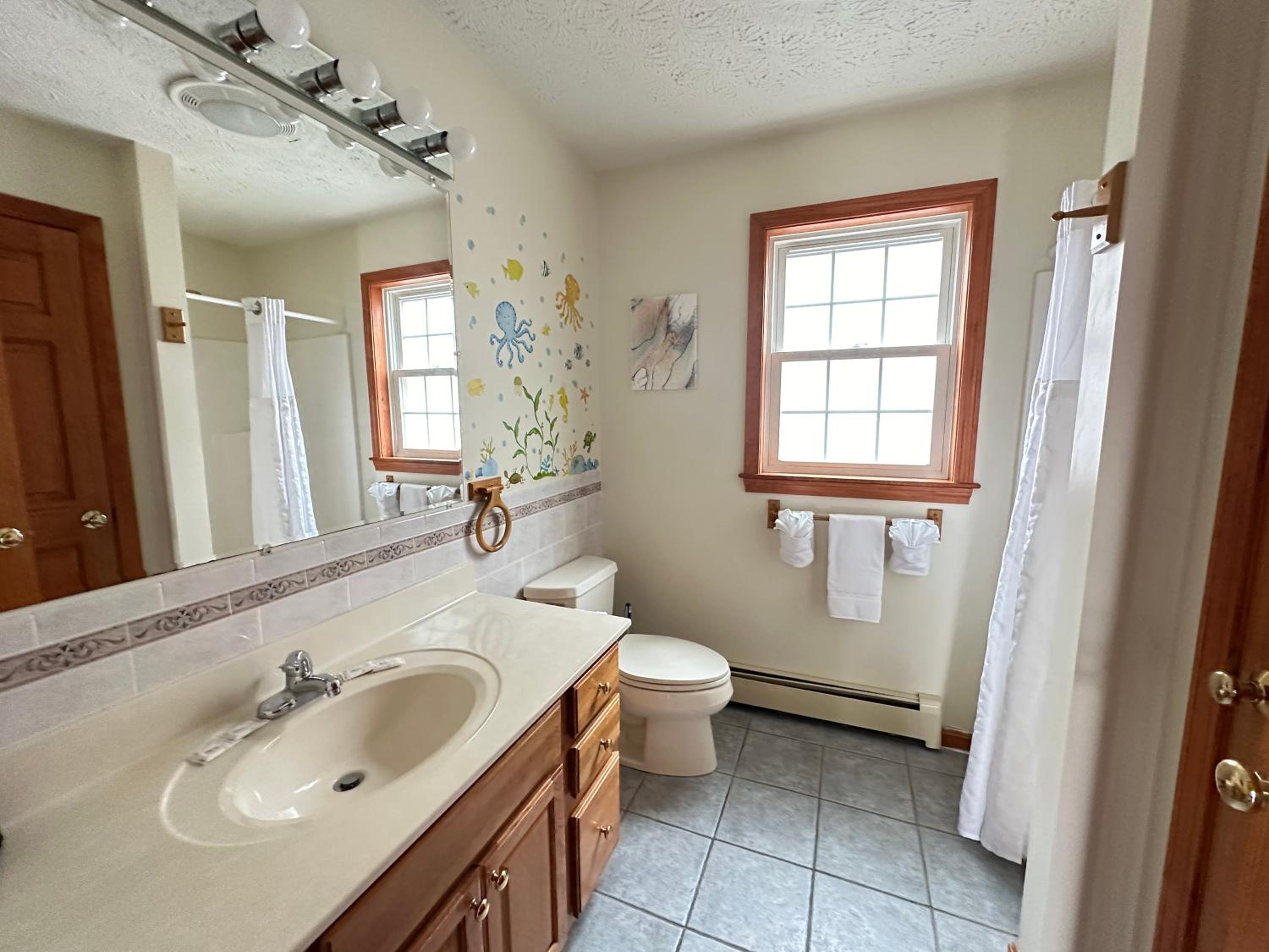 Abellona Inn & Suites