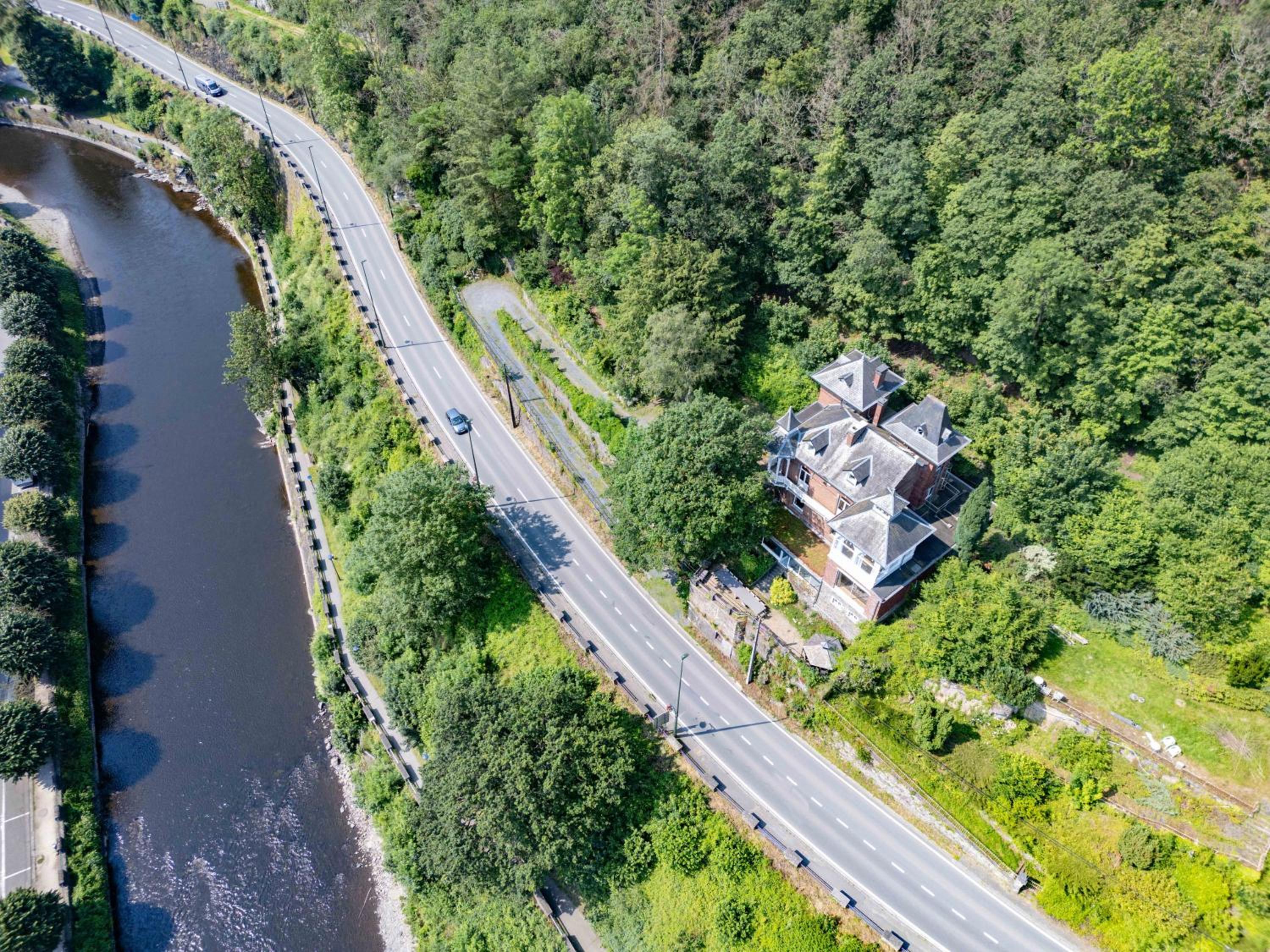 Château Constance, 19 personnes