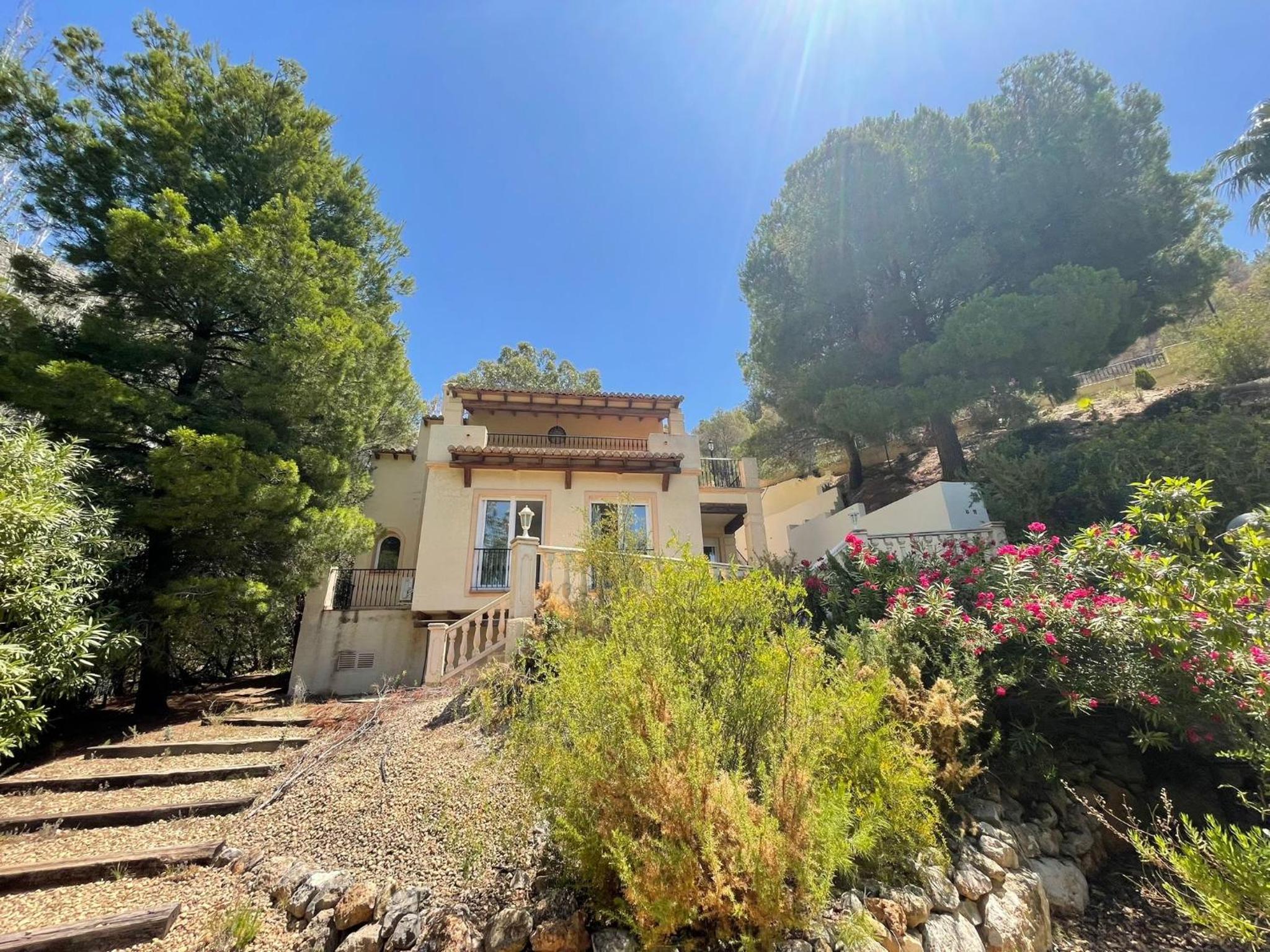 Altea Hills 3BR House with Private Garden view 5