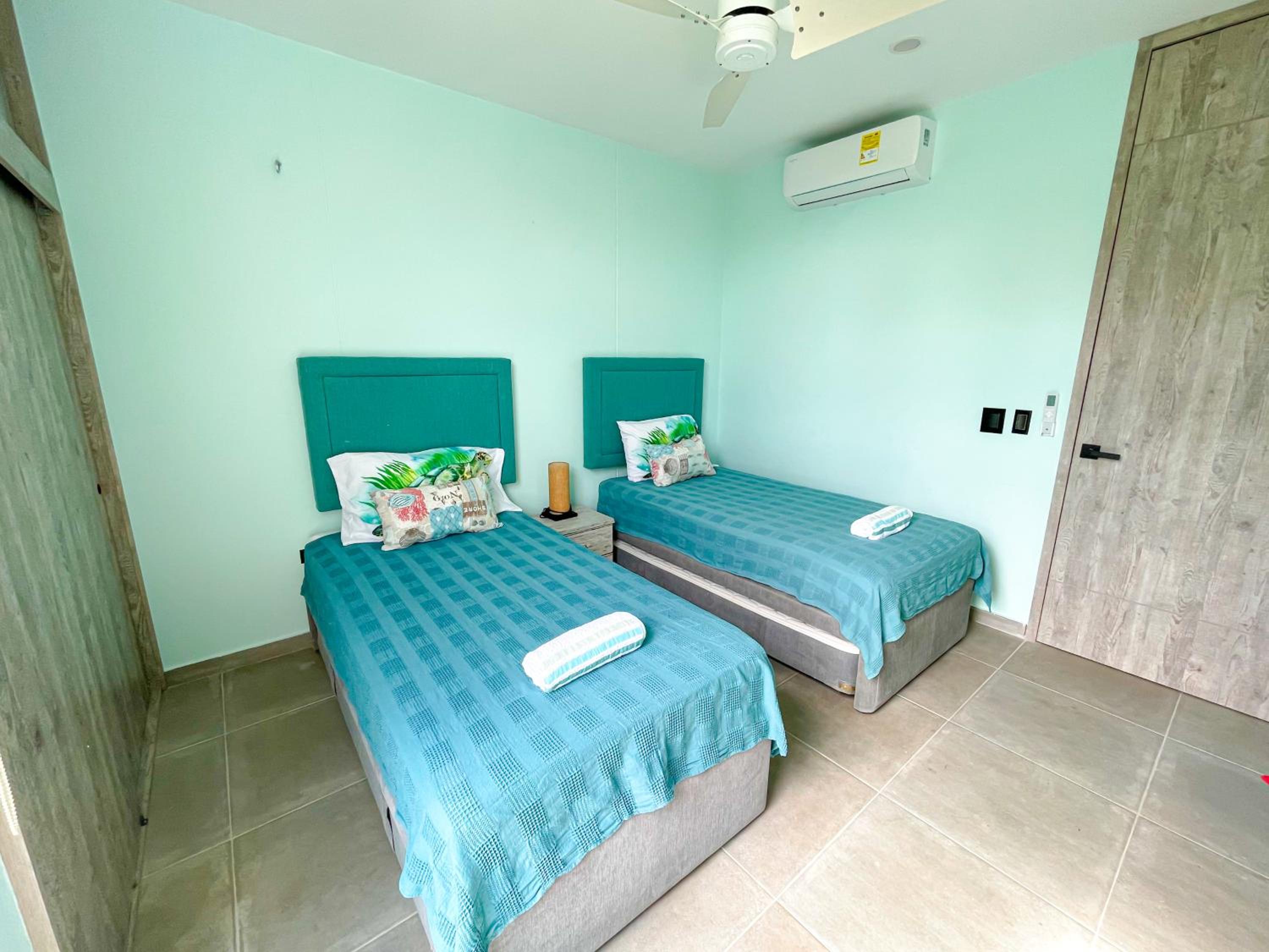Magico Apartamento Frente al Mar 3 Habitaciones TR22